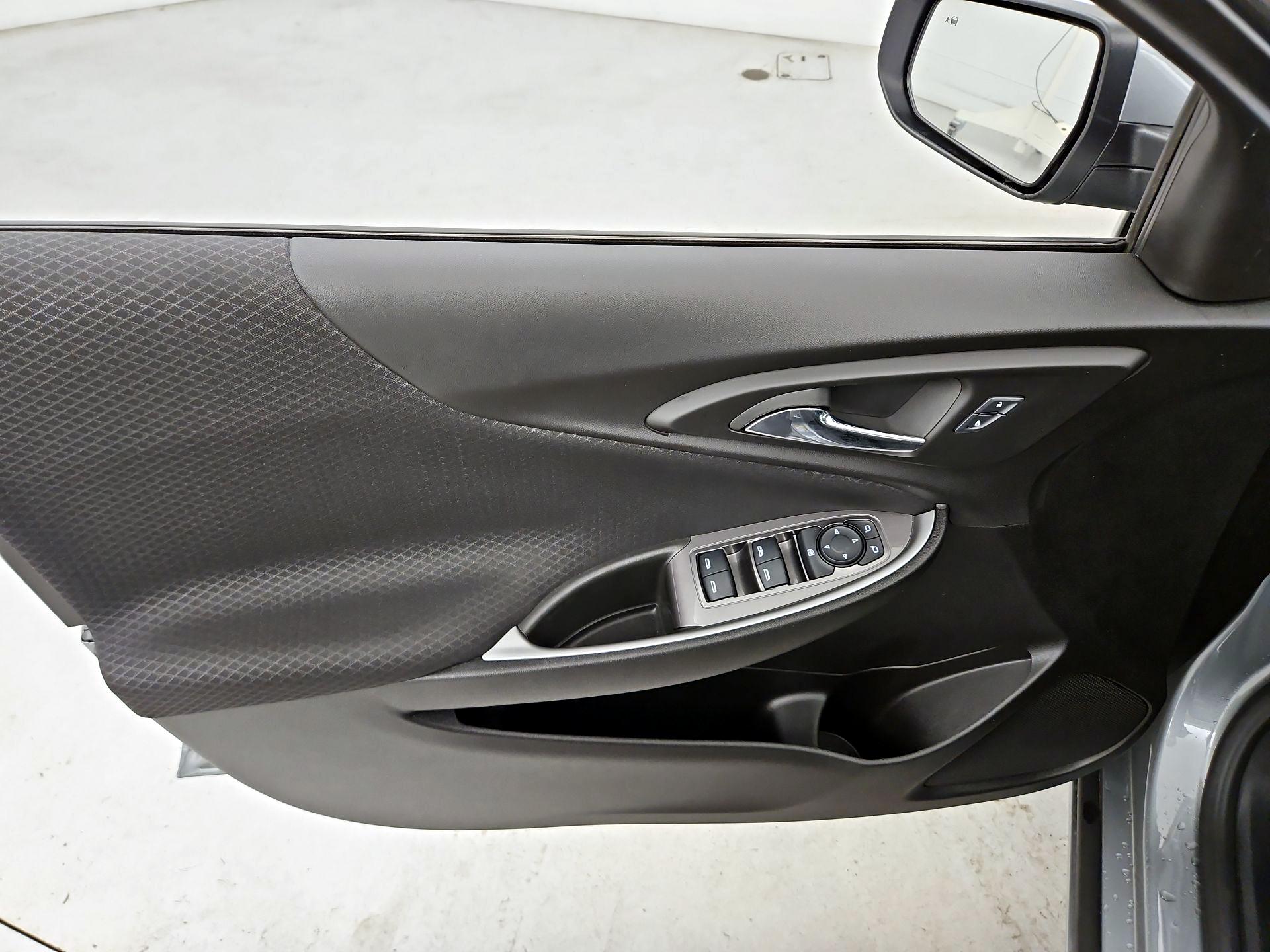 Thumbnail: 2025 Chevrolet Malibu - 12