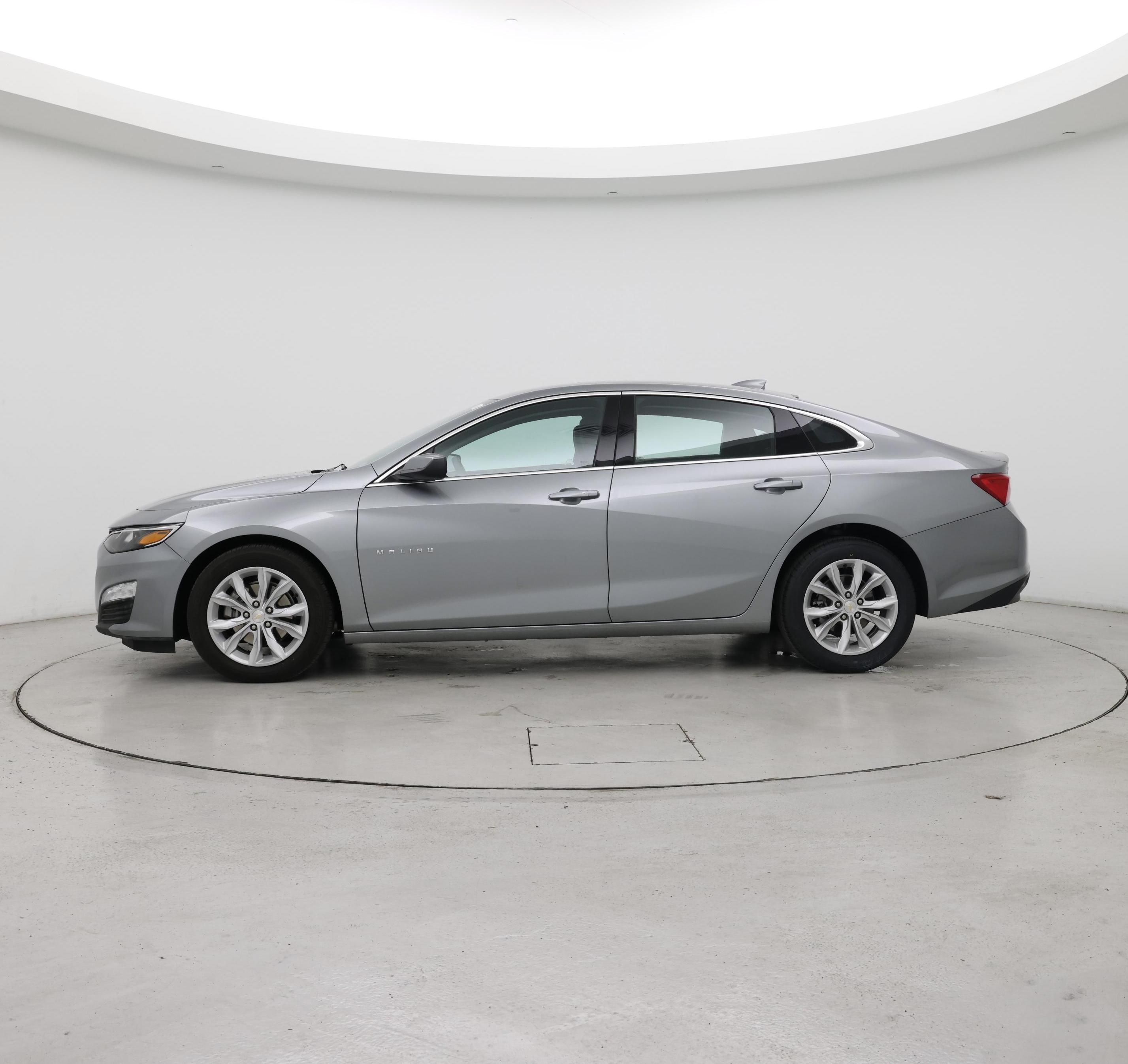 Thumbnail: 2025 Chevrolet Malibu - 3