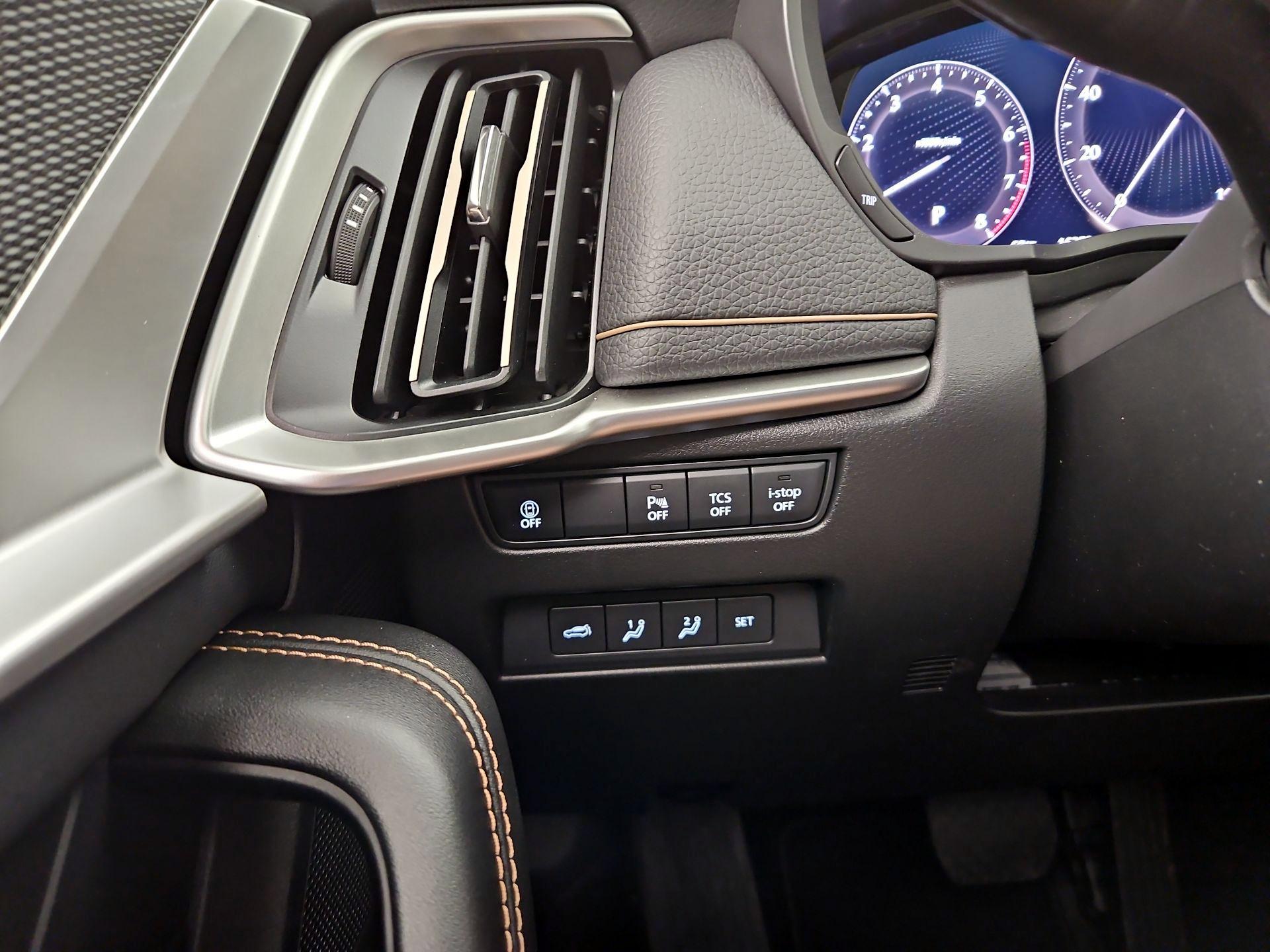 Thumbnail: 2025 Mazda CX-90 - 13