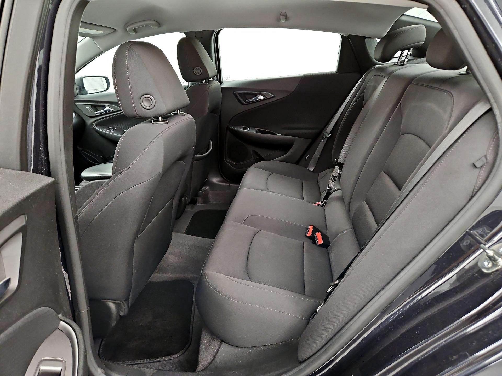 Thumbnail: 2023 Chevrolet Malibu - 19