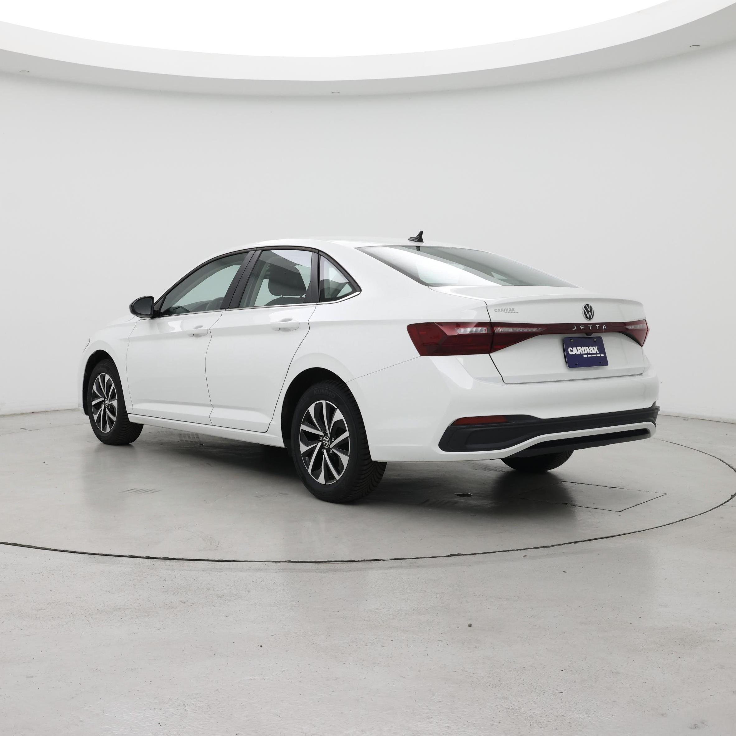 Thumbnail: 2025 Volkswagen Jetta - 2