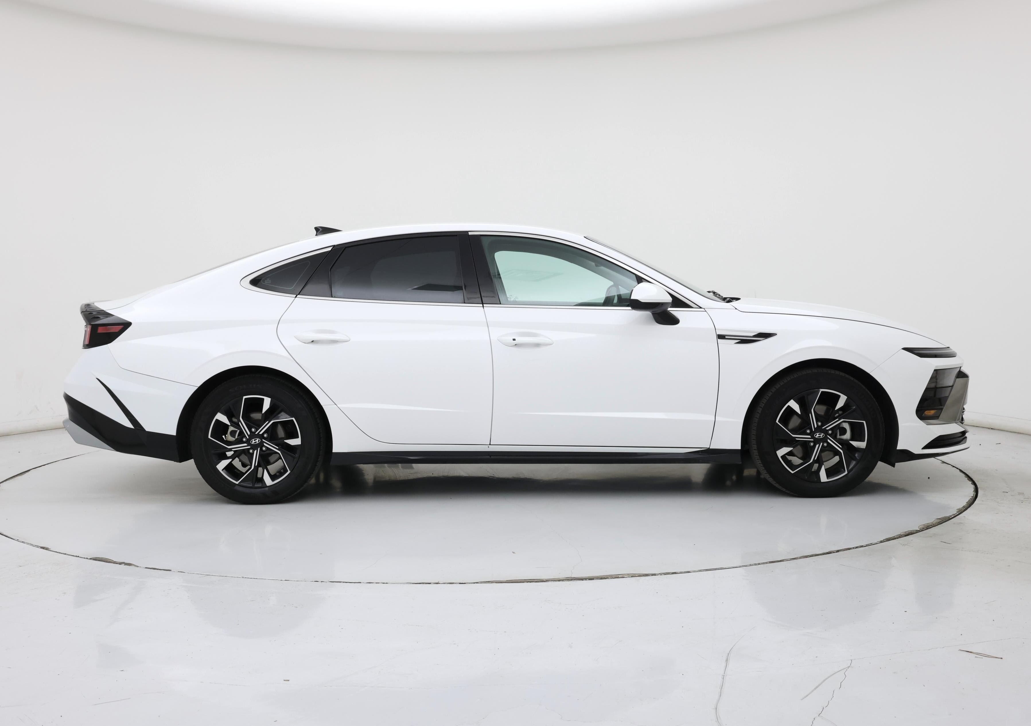 Thumbnail: 2025 Hyundai Sonata - 7