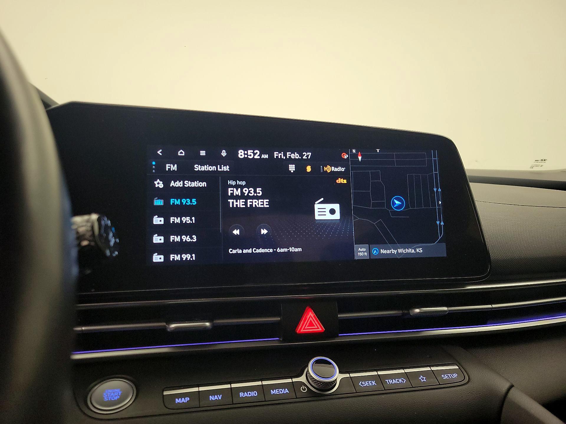 Thumbnail: 2024 Hyundai Elantra - 16