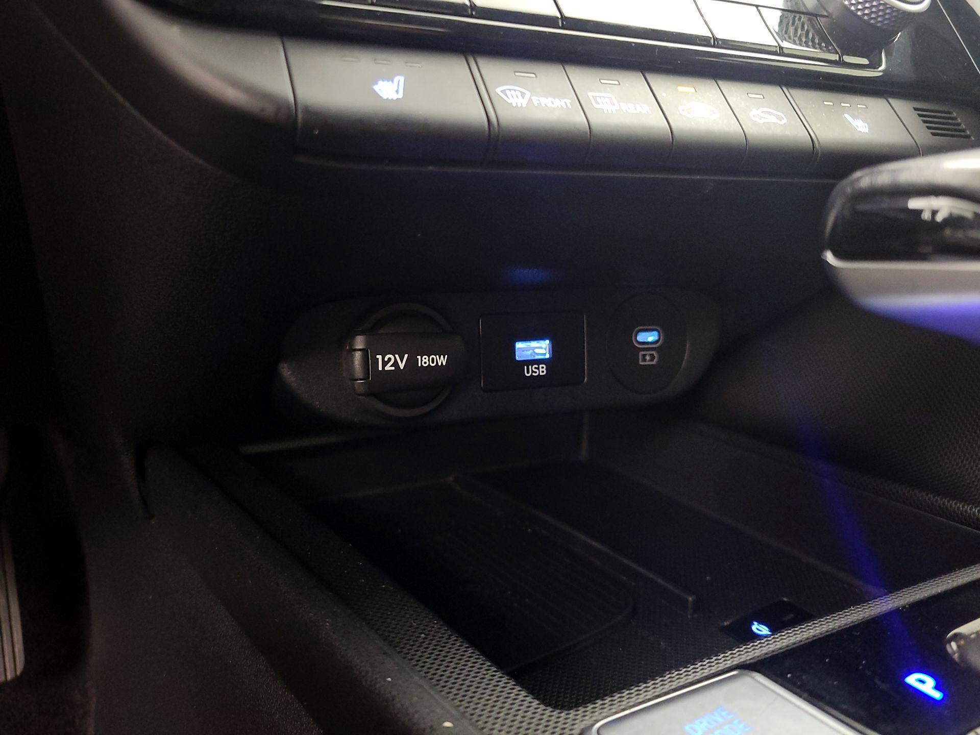 Thumbnail: 2024 Hyundai Elantra - 19