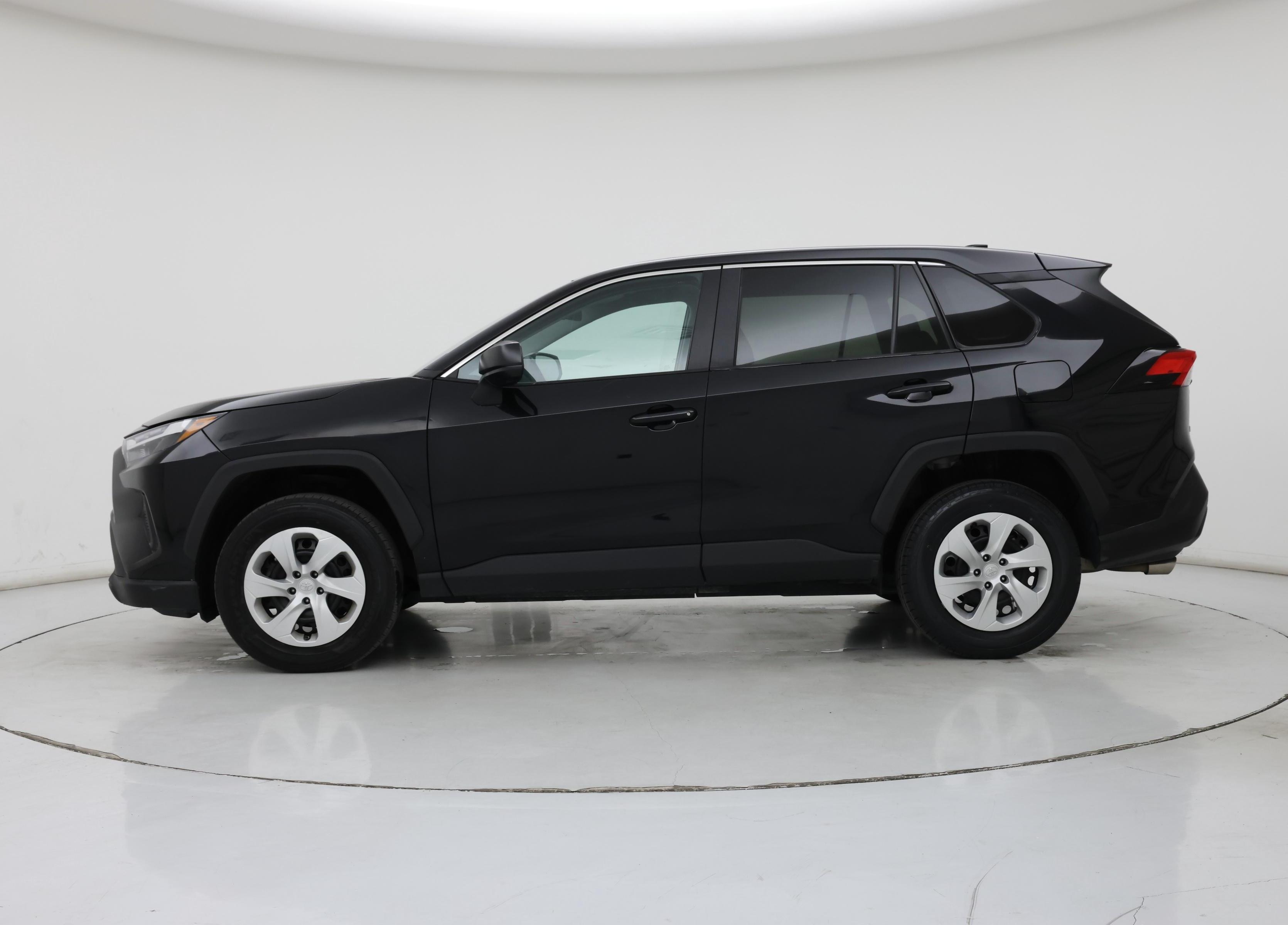 Thumbnail: 2024 Toyota RAV4 - 3