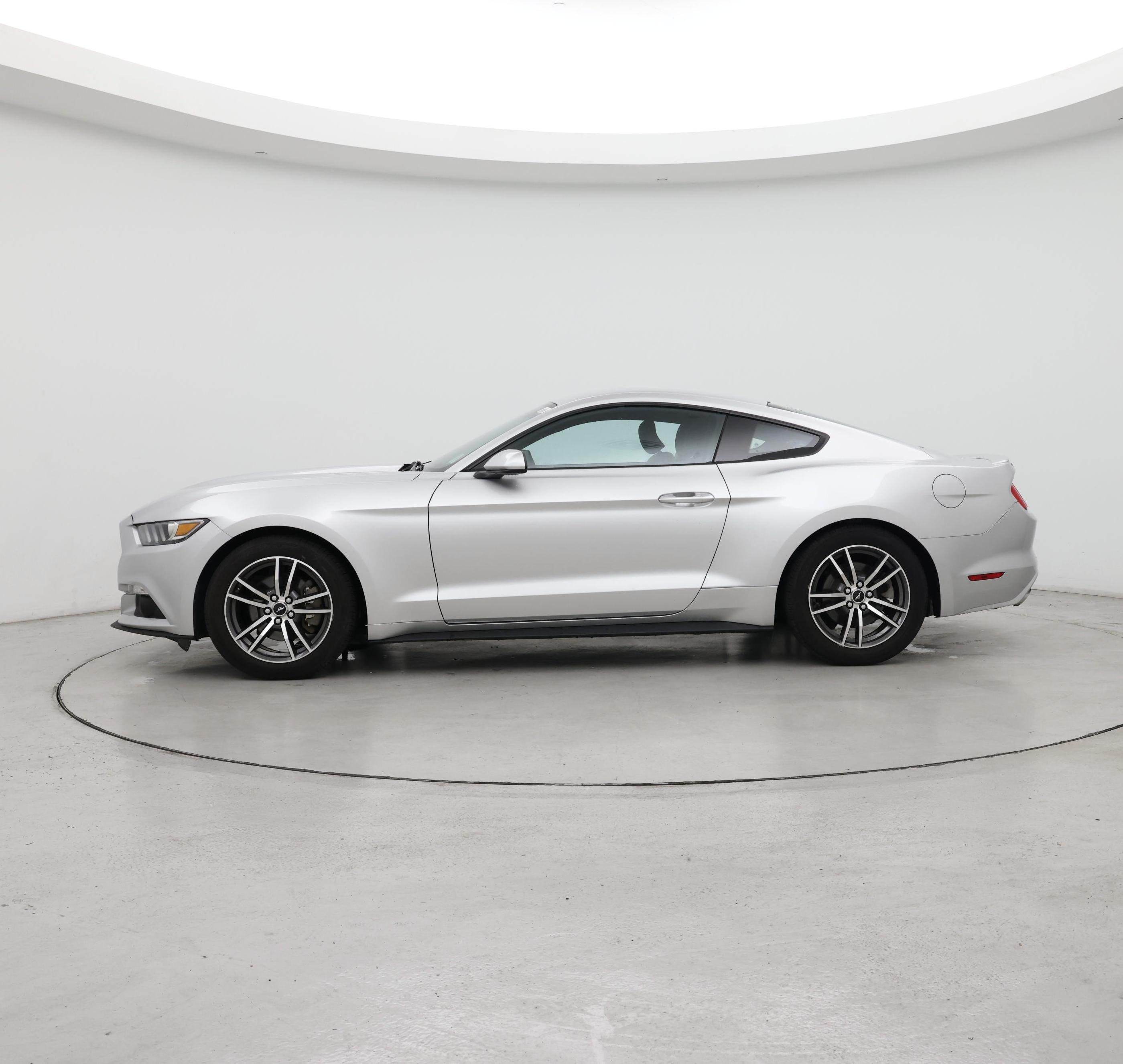 Thumbnail: 2016 Ford Mustang - 3