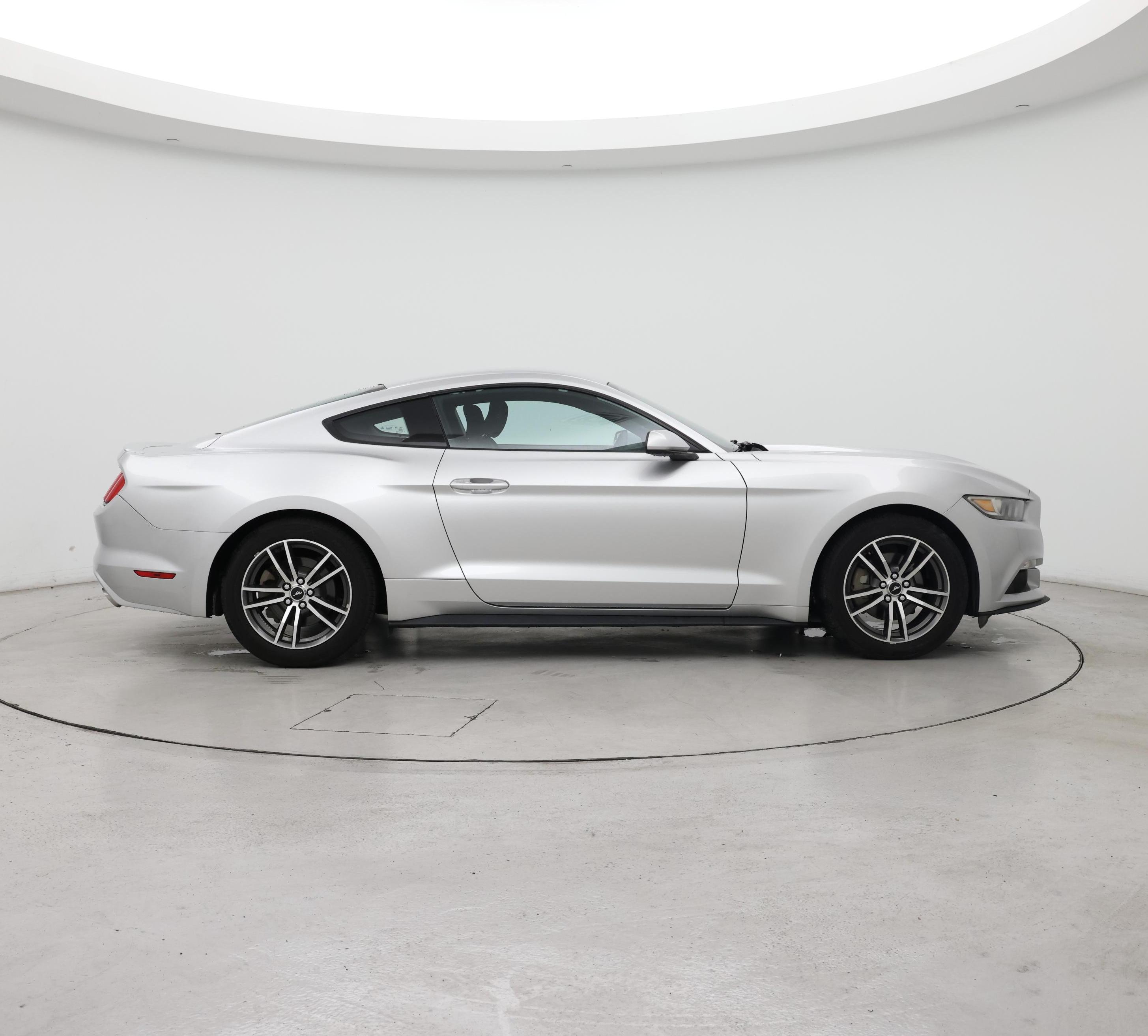 Thumbnail: 2016 Ford Mustang - 7