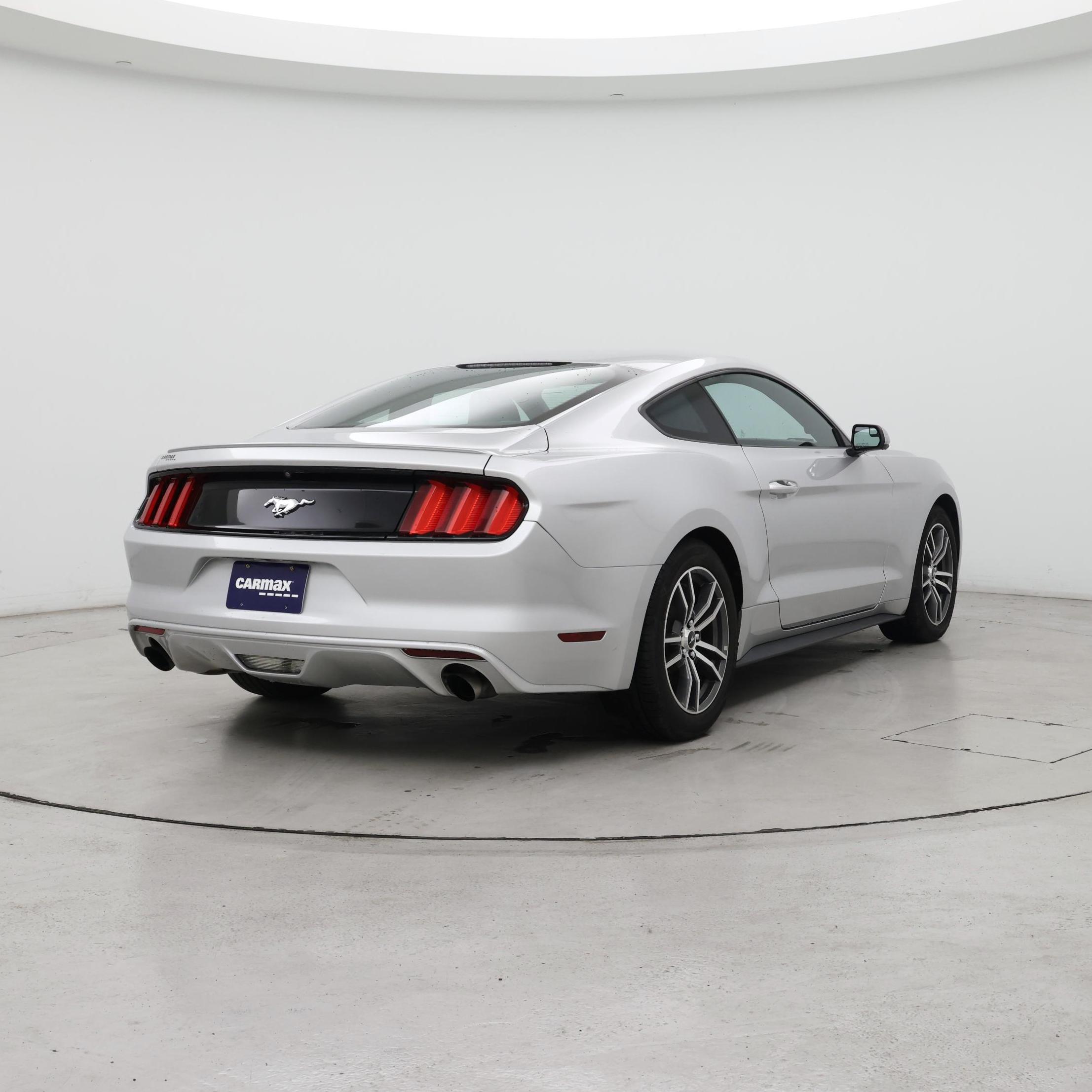 Thumbnail: 2016 Ford Mustang - 8