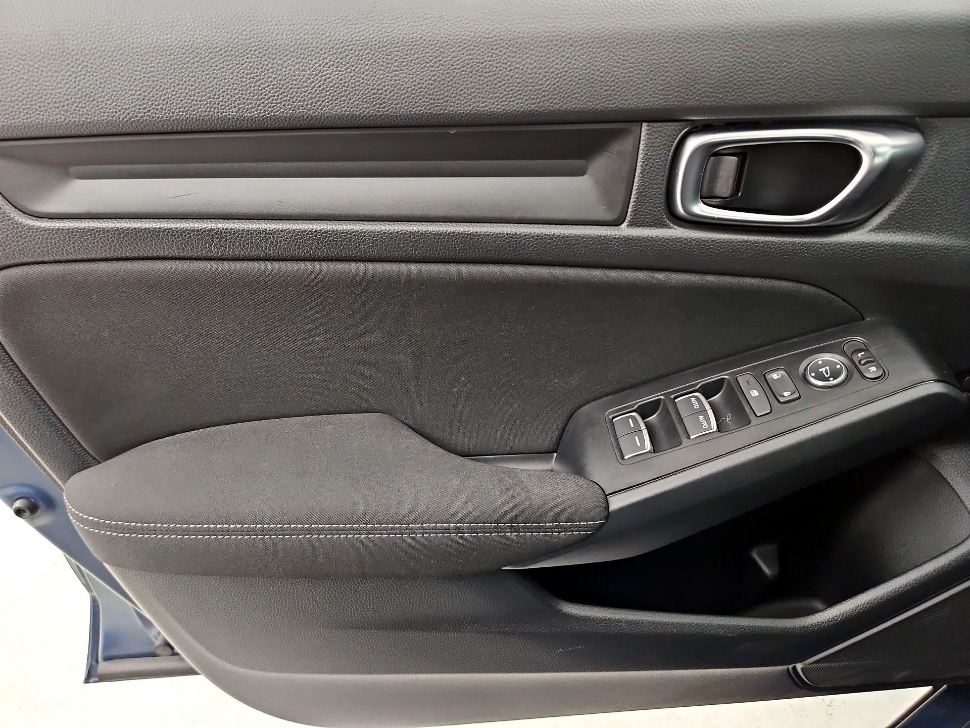 Thumbnail: 2025 Honda Civic - 12