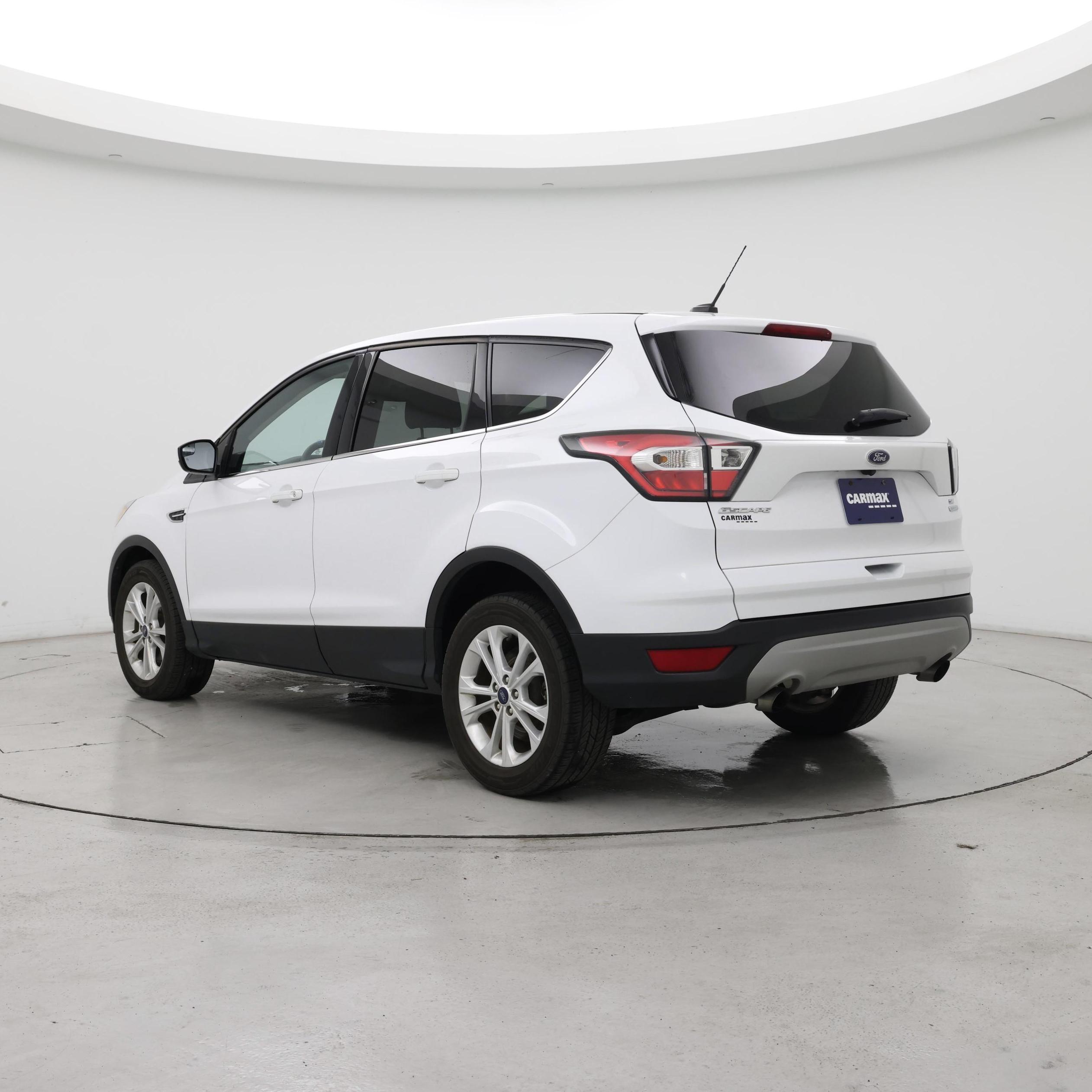 Thumbnail: 2017 Ford Escape - 2
