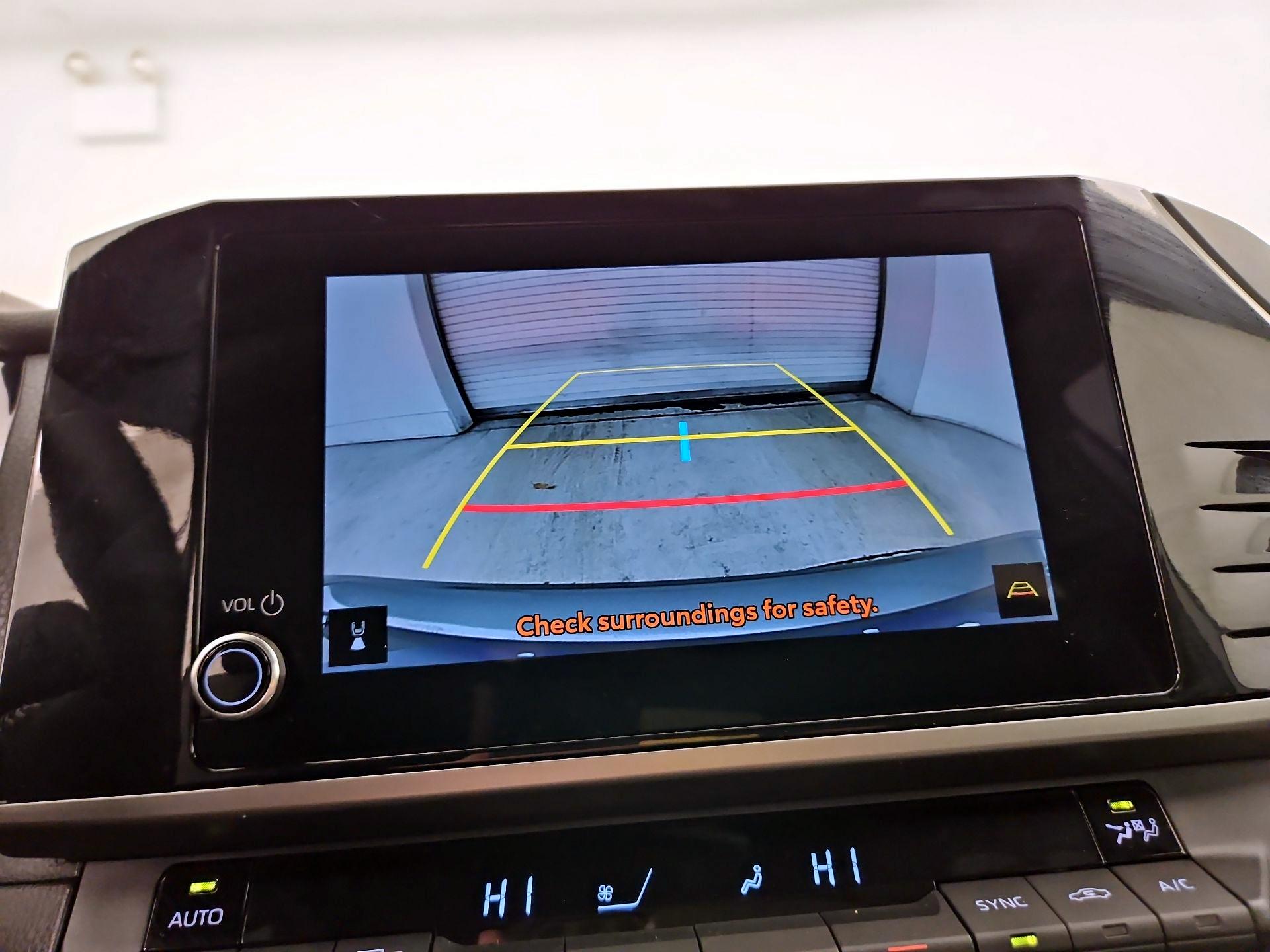 Thumbnail: 2025 Toyota Camry - 15