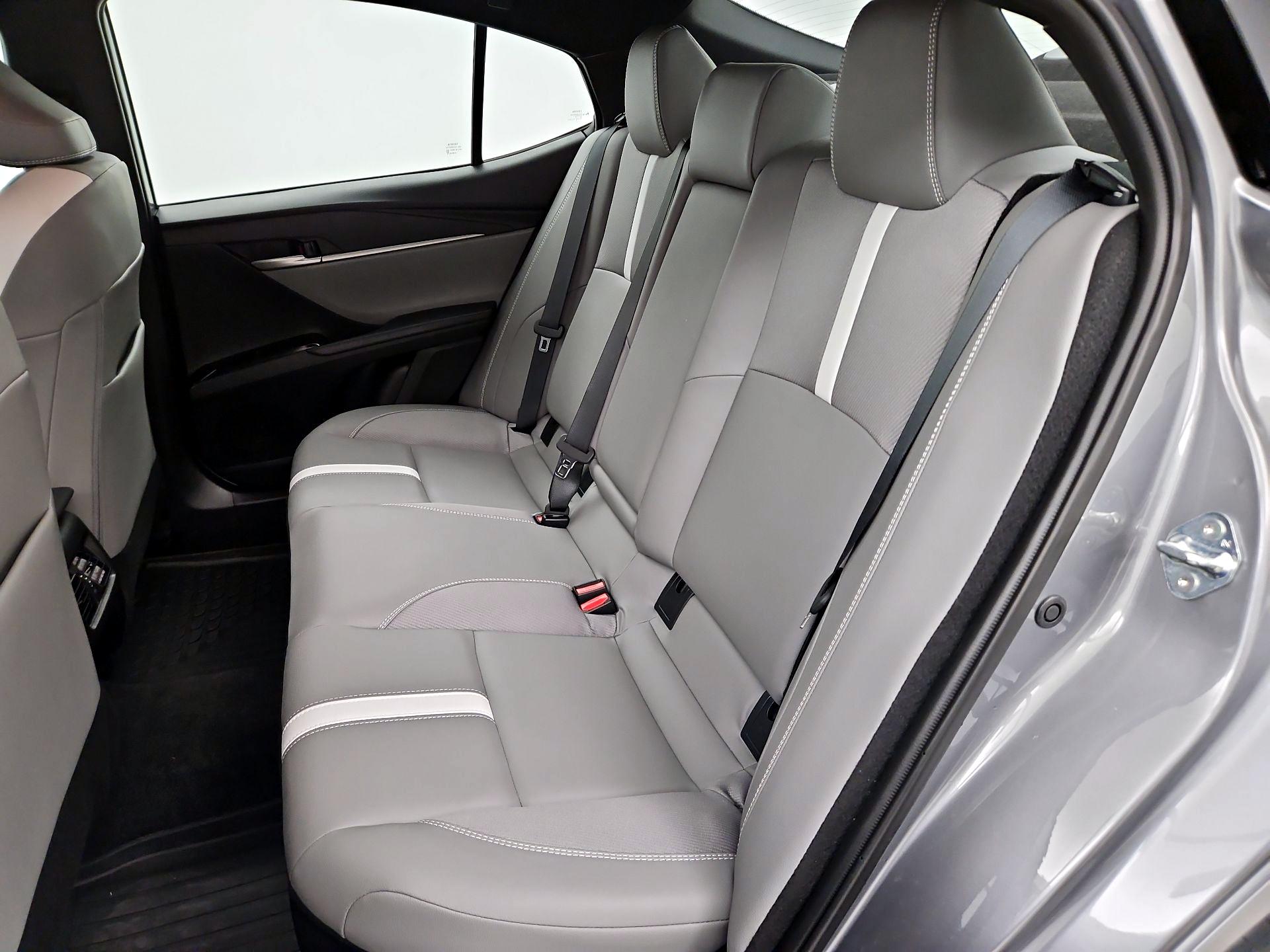 Thumbnail: 2025 Toyota Camry - 20