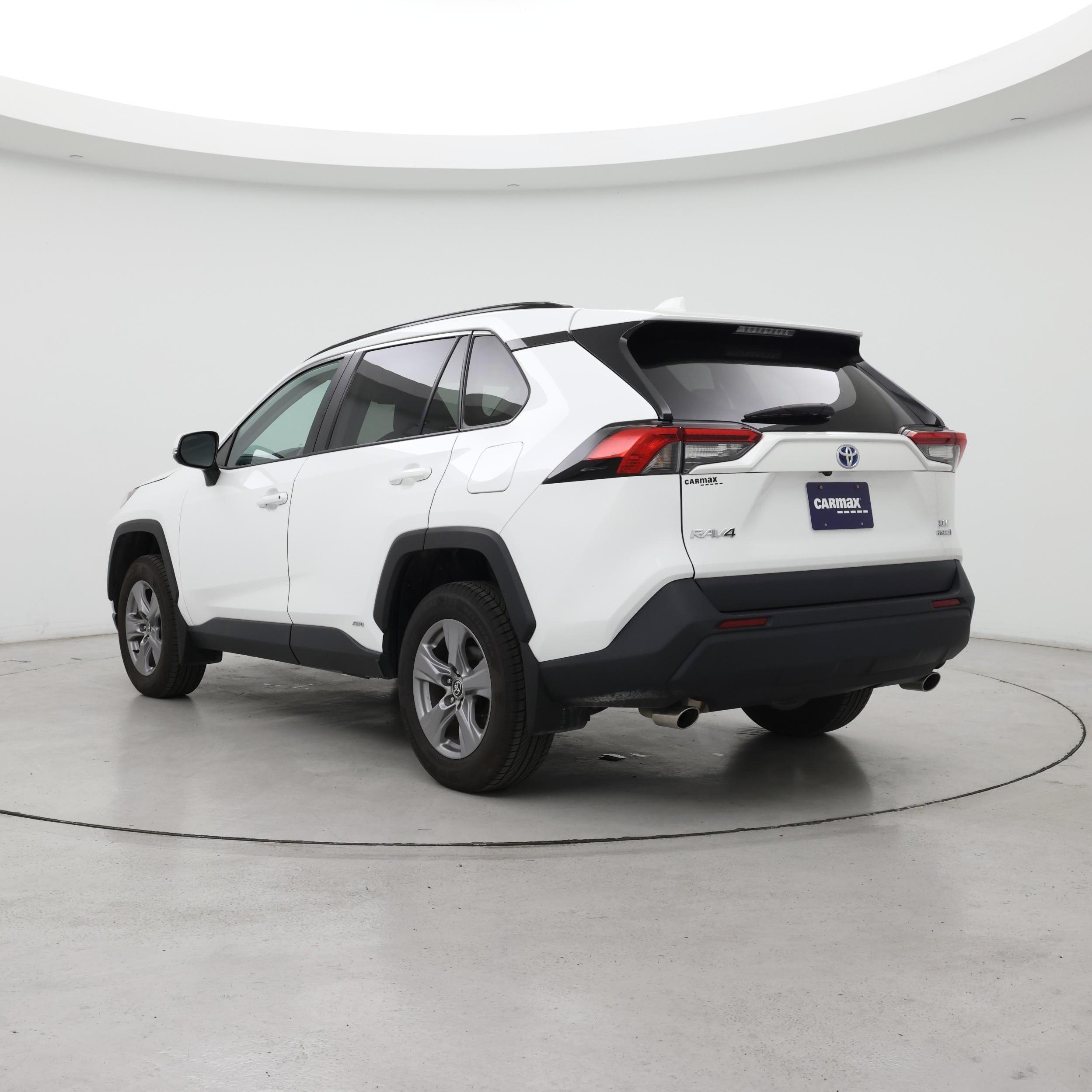 Thumbnail: 2024 Toyota RAV4 - 2