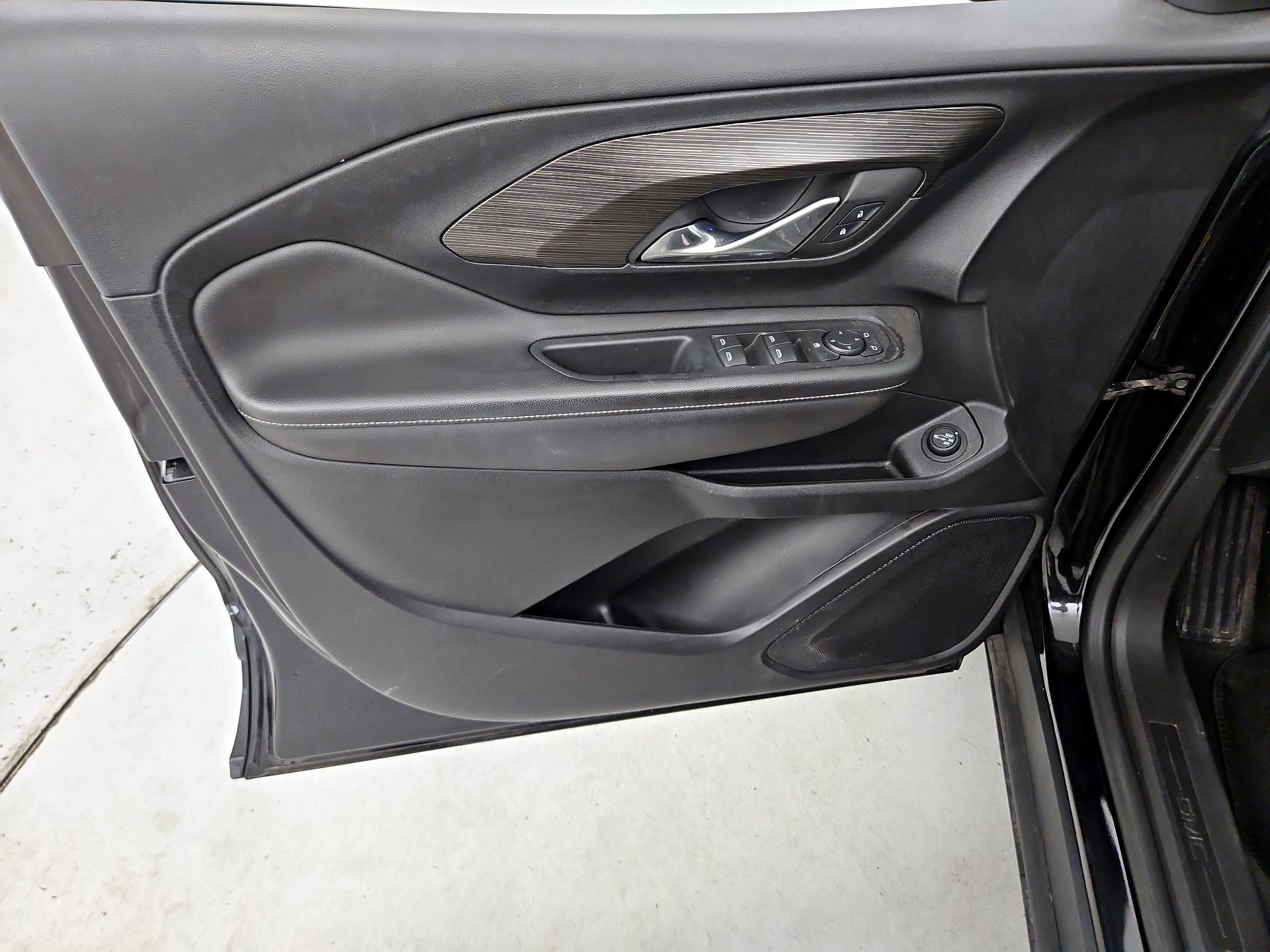 Thumbnail: 2022 GMC Terrain - 12