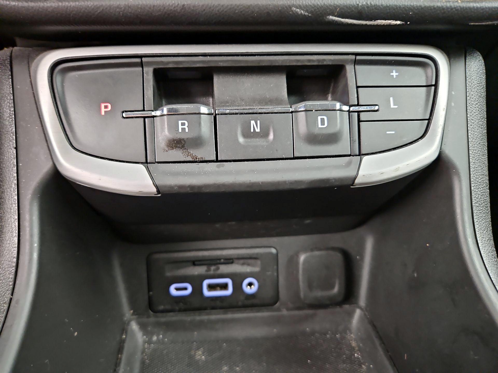 Thumbnail: 2022 GMC Terrain - 18