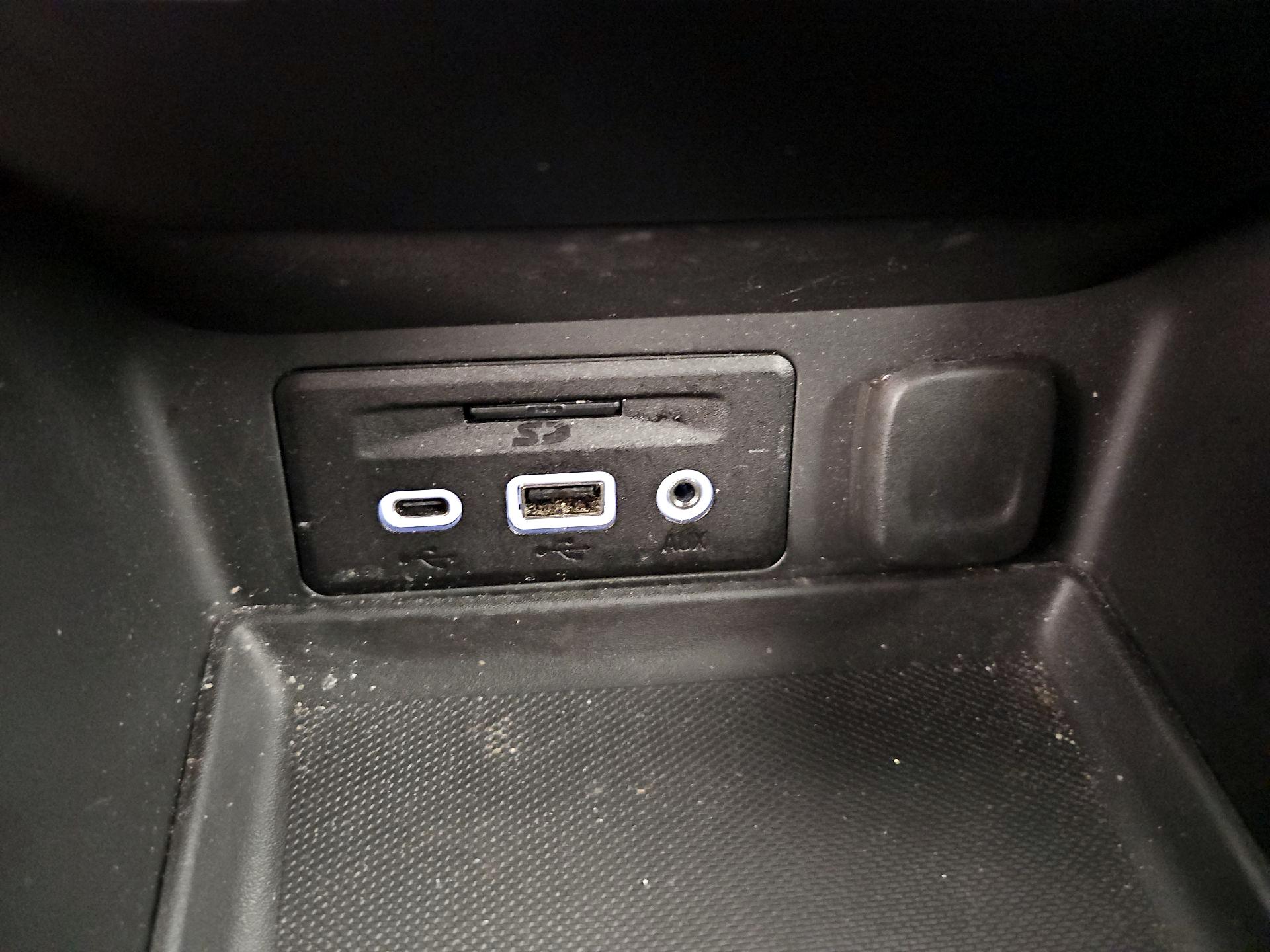 Thumbnail: 2022 GMC Terrain - 19