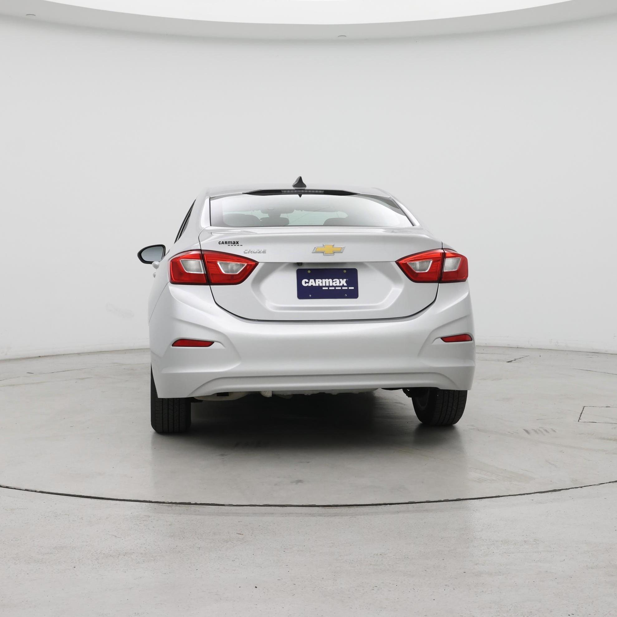 Thumbnail: 2019 Chevrolet Cruze - 6