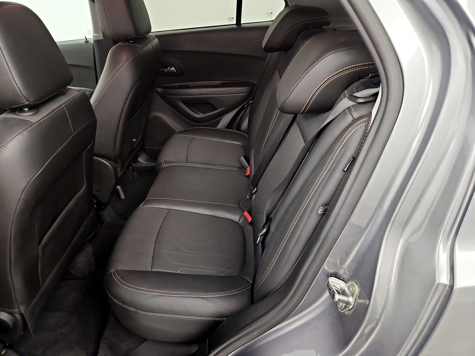 Thumbnail: 2020 Chevrolet Trax - 19