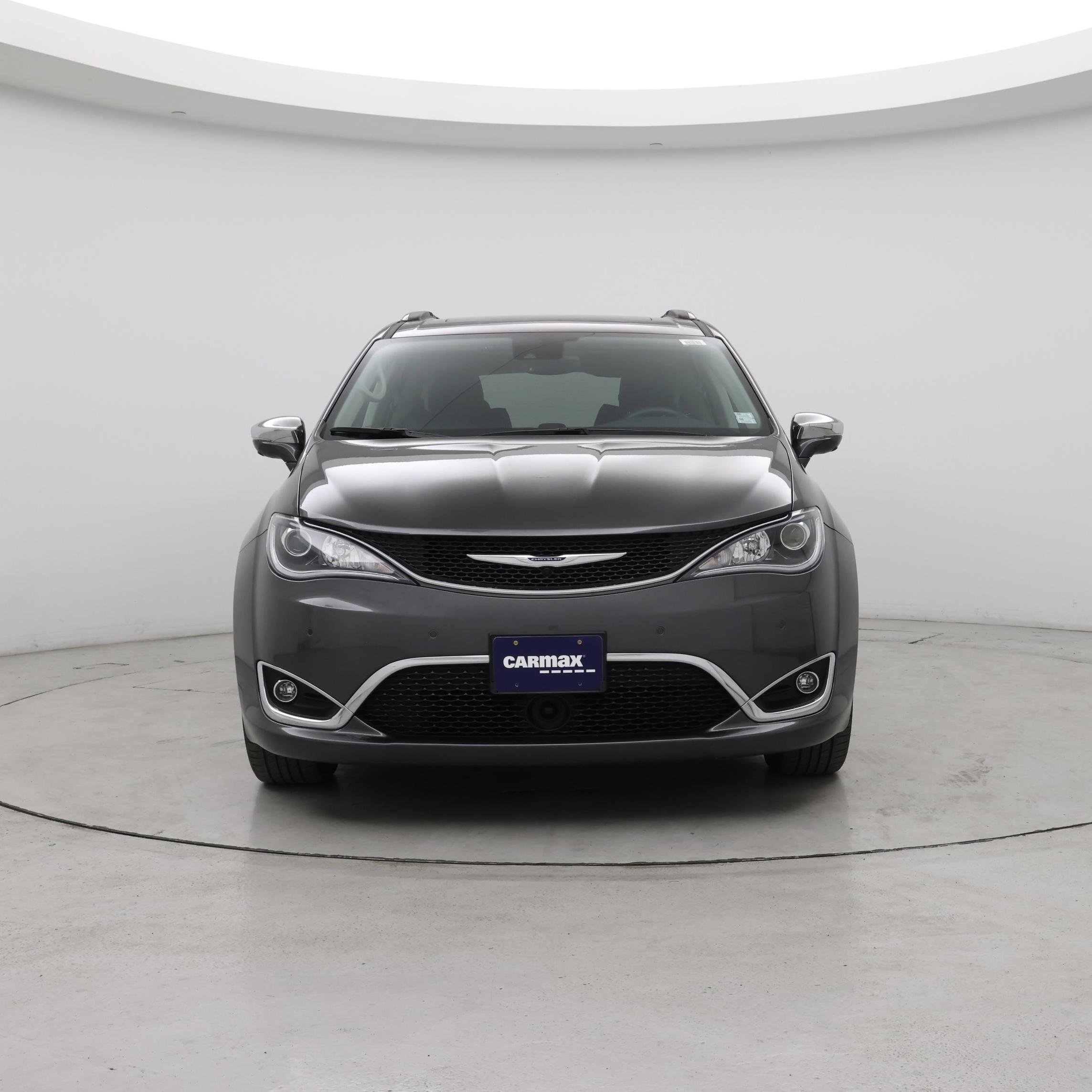 Thumbnail: 2019 Chrysler Pacifica - 5