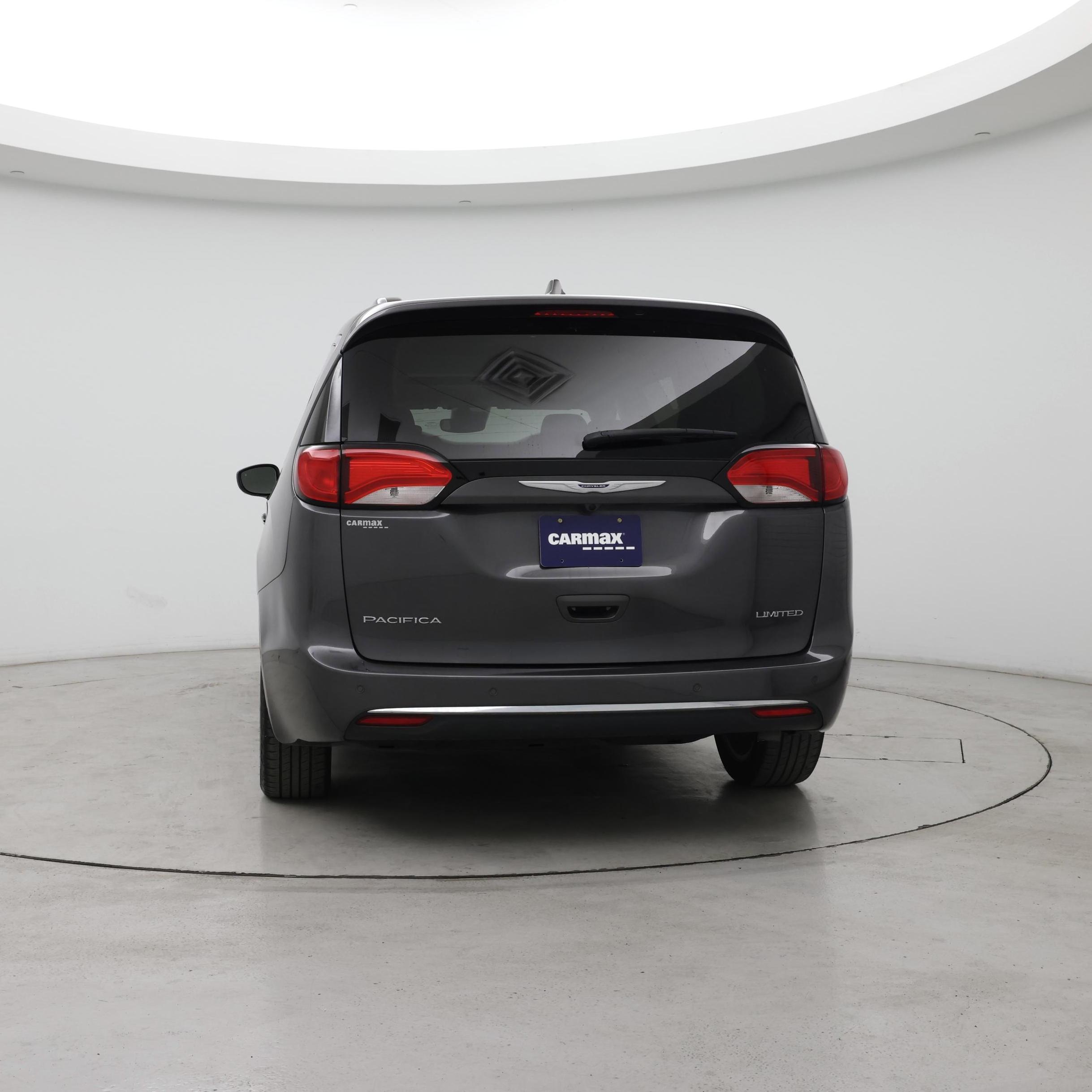 Thumbnail: 2019 Chrysler Pacifica - 6