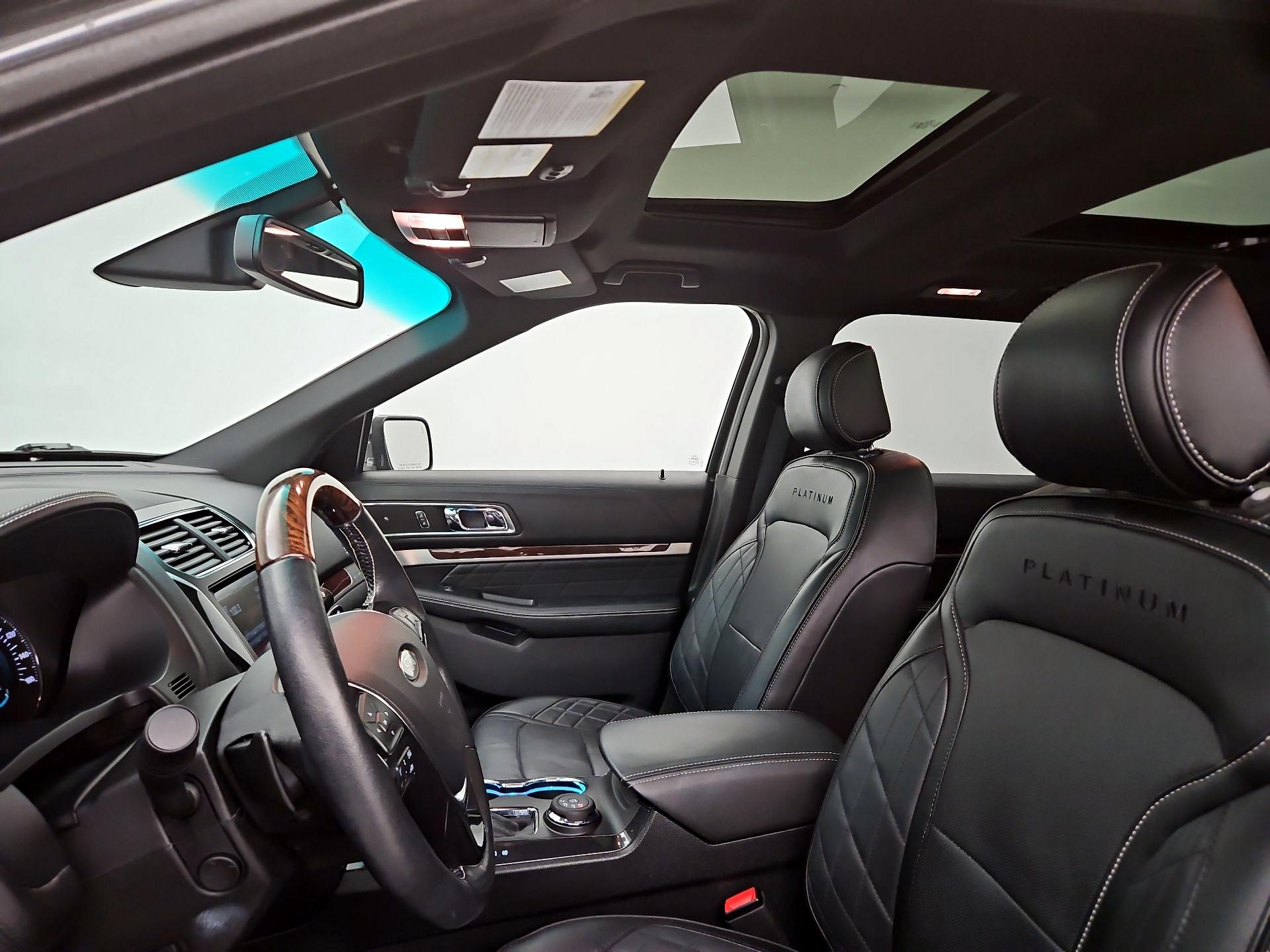 Thumbnail: 2016 Ford Explorer - 20