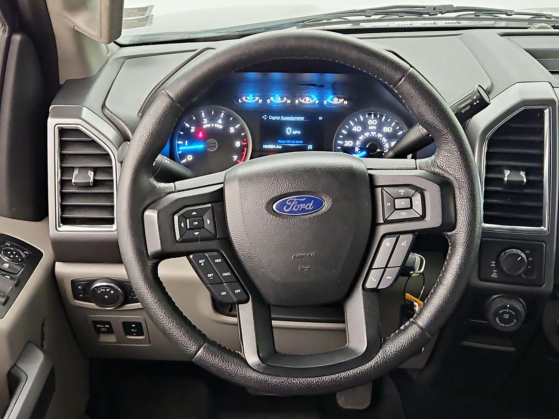 Thumbnail: 2016 Ford F-150 - 10