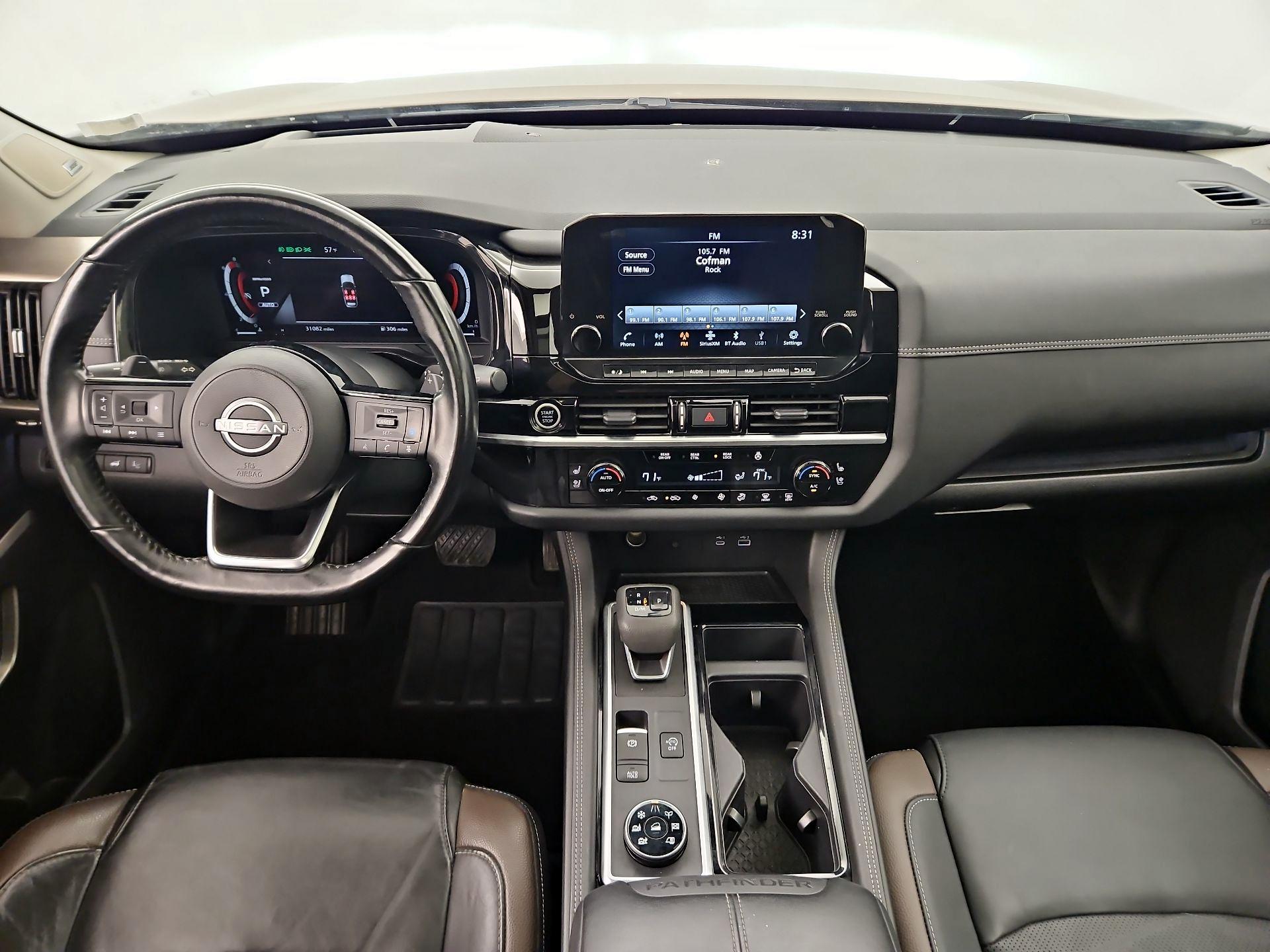 Thumbnail: 2023 Nissan Pathfinder - 9