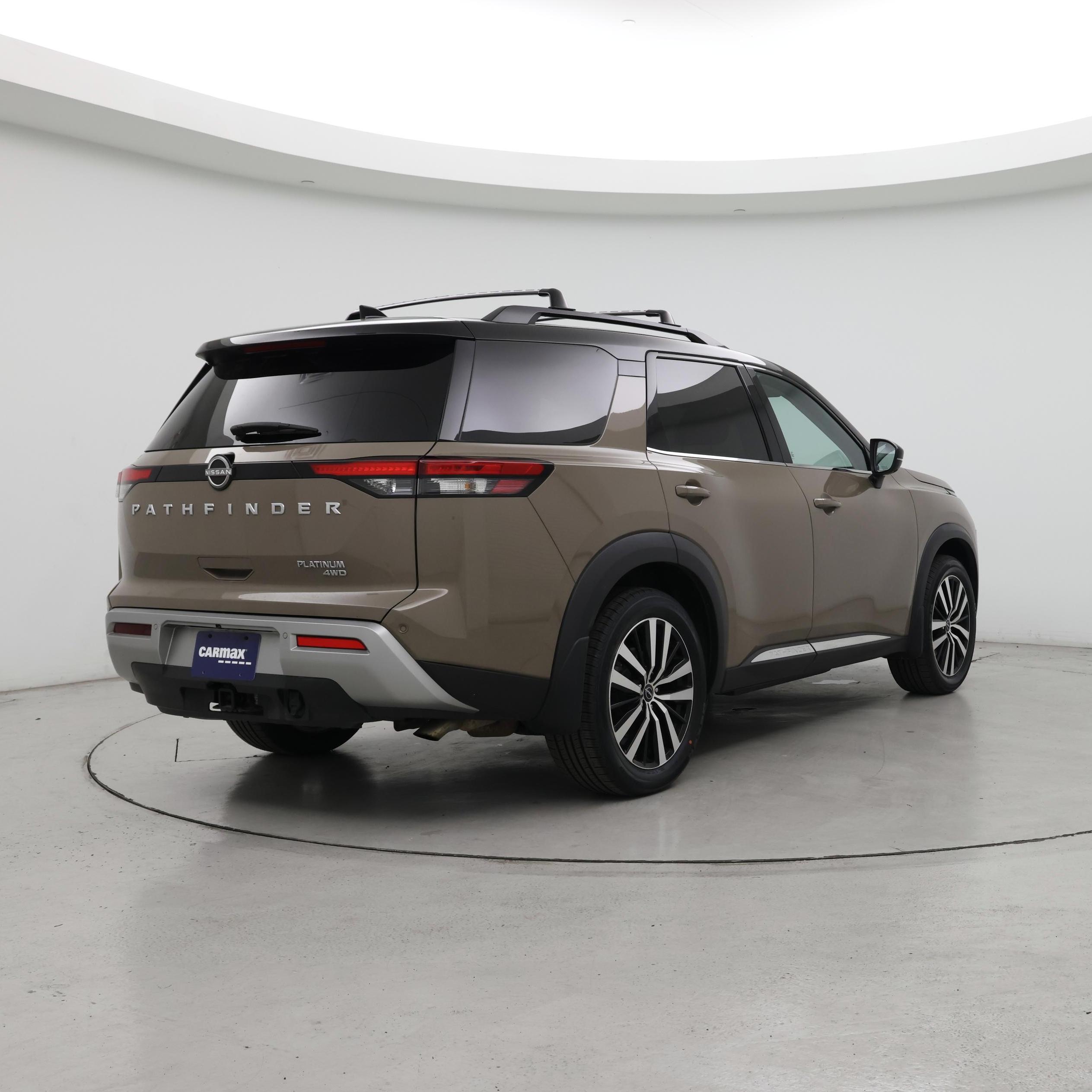 Thumbnail: 2023 Nissan Pathfinder - 8