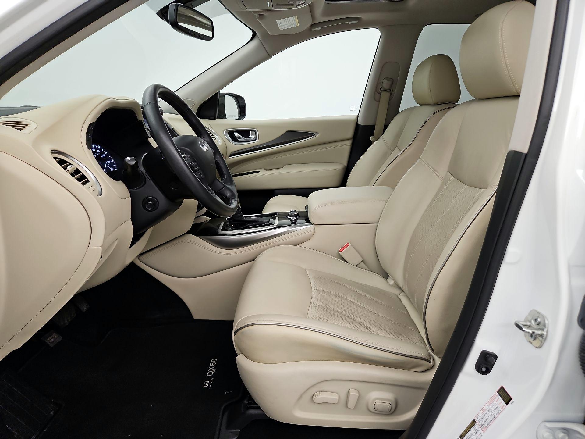 Thumbnail: 2017 INFINITI QX60 - 11