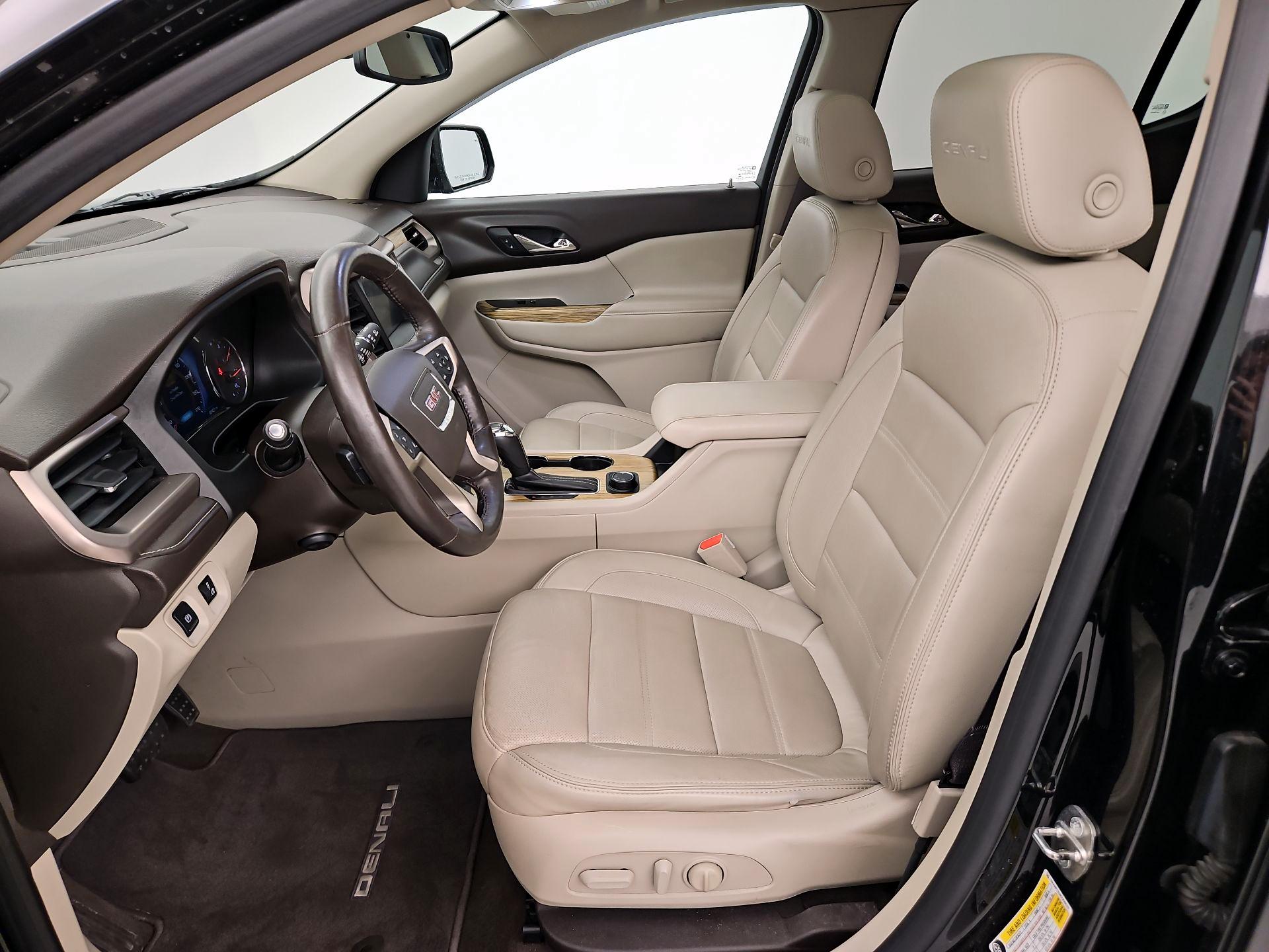 Thumbnail: 2017 GMC Acadia - 11