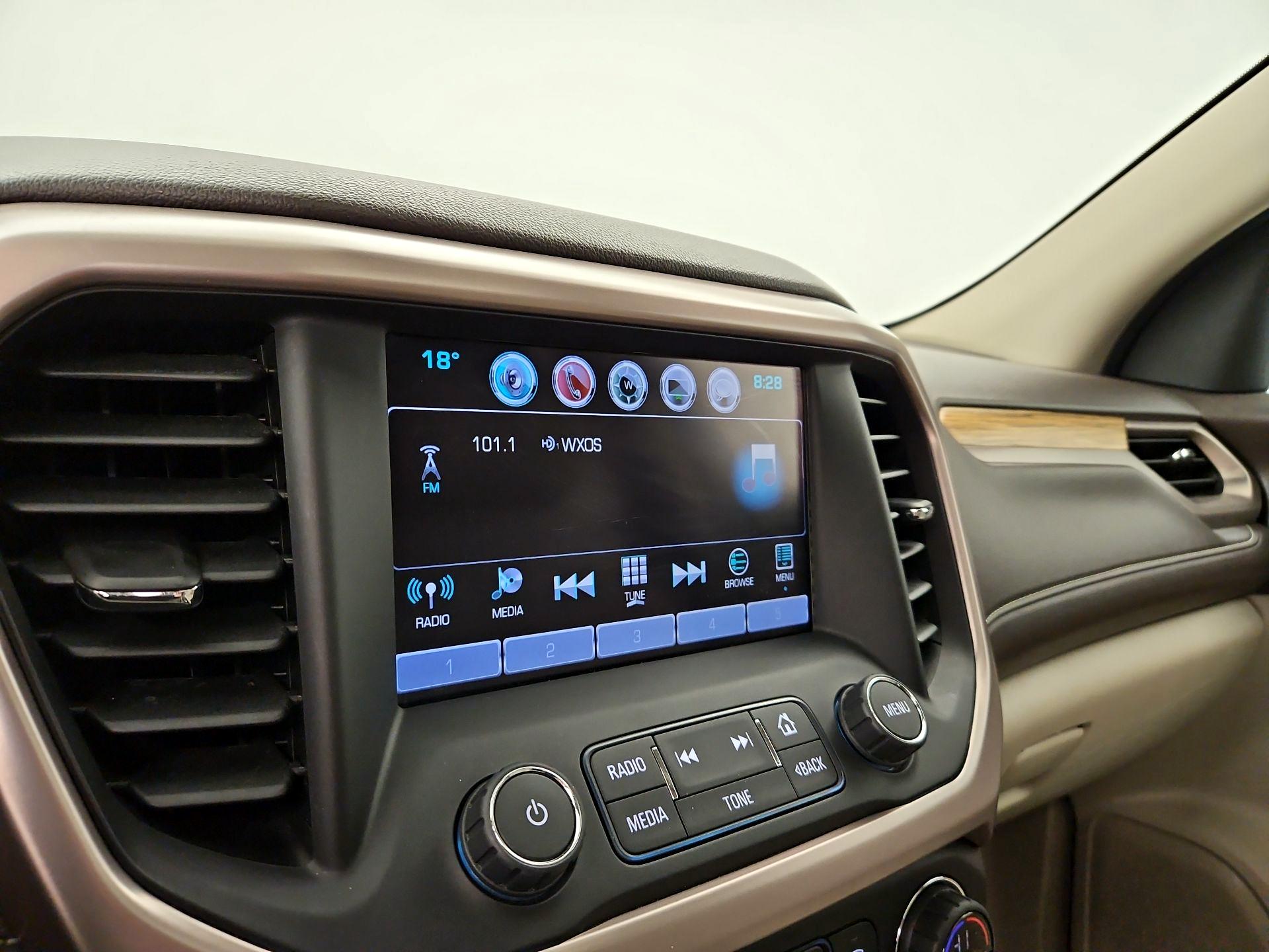 Thumbnail: 2017 GMC Acadia - 16