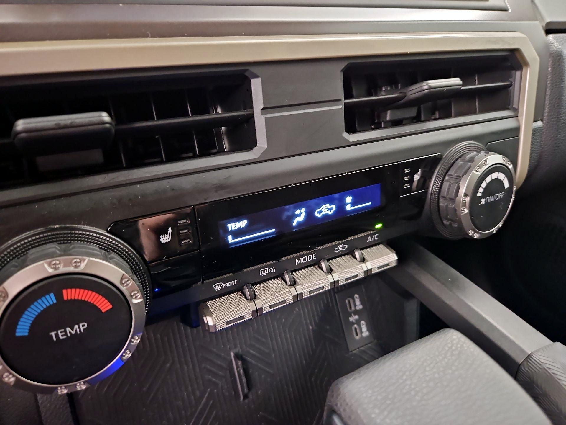 Thumbnail: 2024 Toyota Tacoma - 16