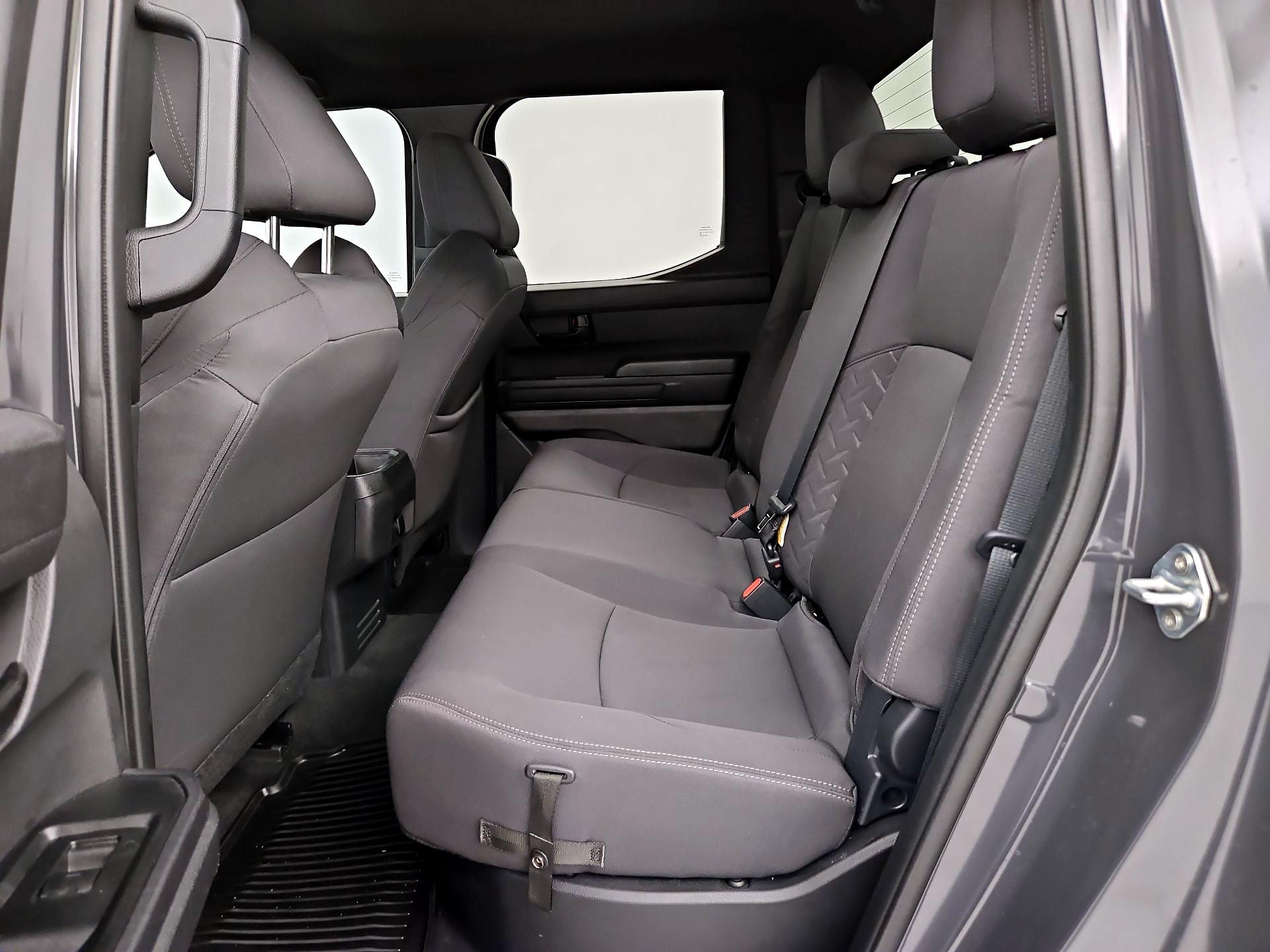 Thumbnail: 2024 Toyota Tacoma - 19