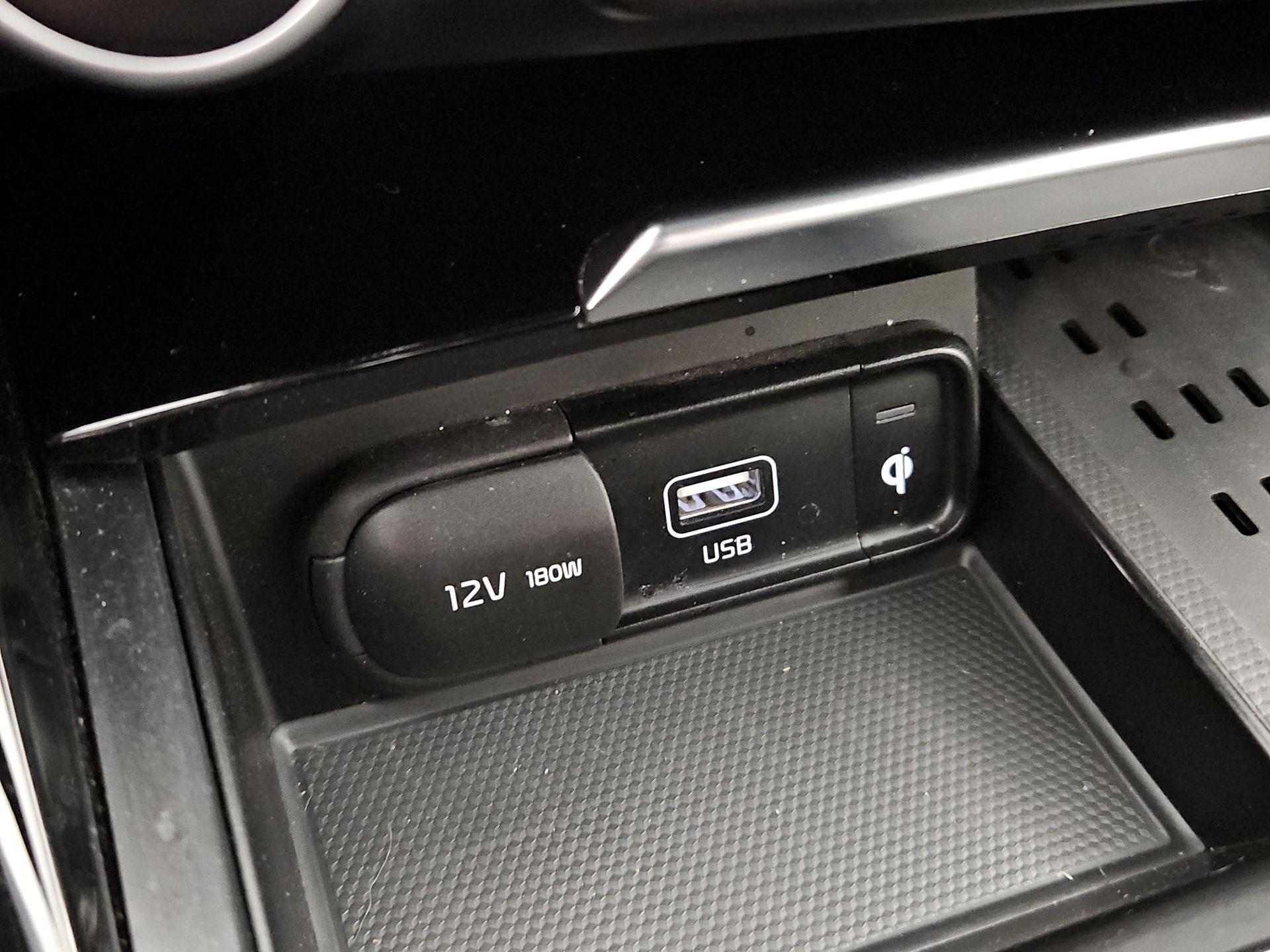 Thumbnail: 2022 Kia Stinger - 19