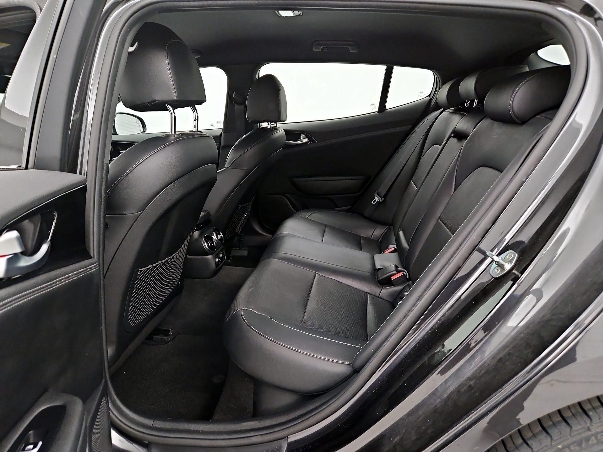 Thumbnail: 2022 Kia Stinger - 20