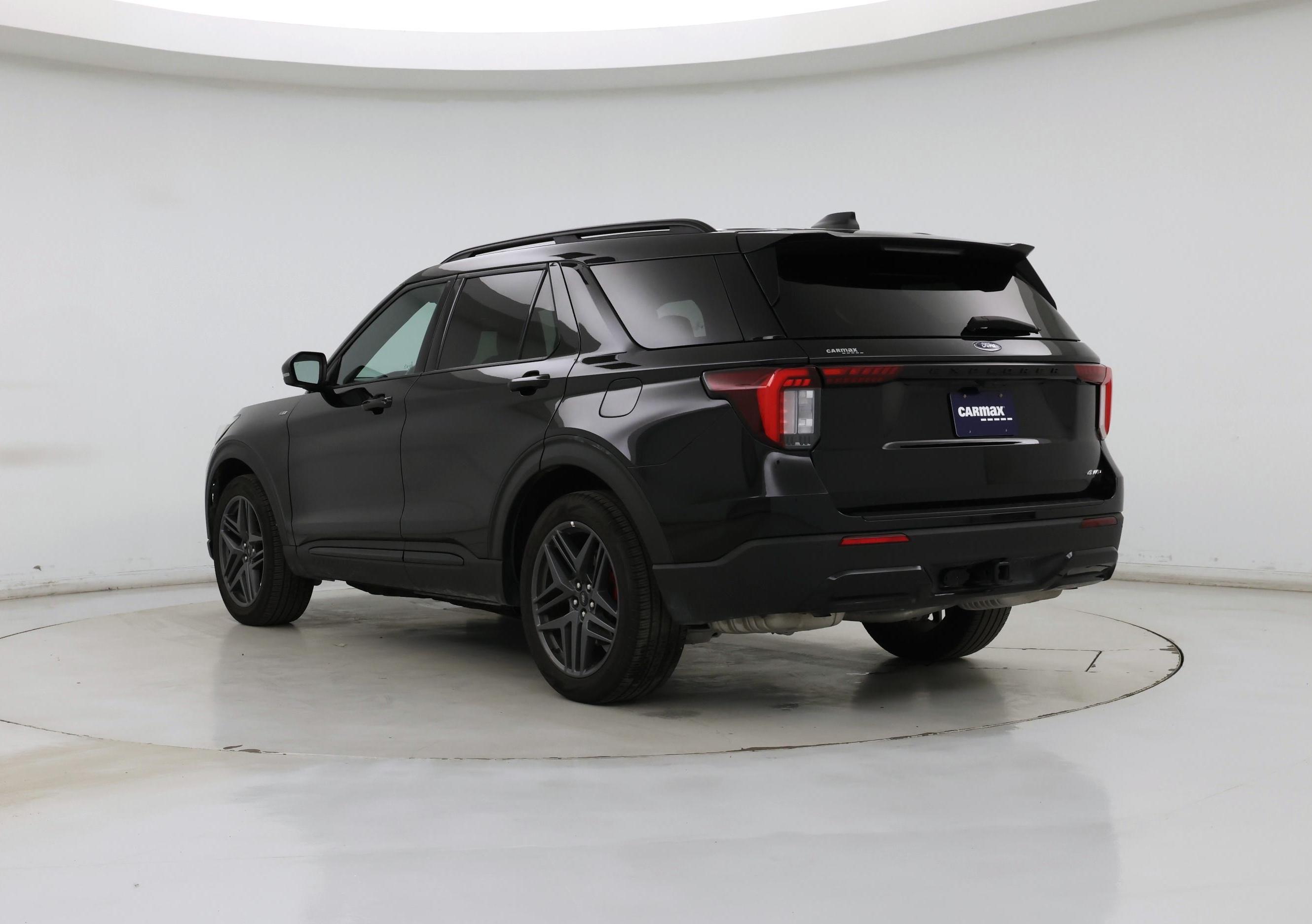 Thumbnail: 2025 Ford Explorer - 2