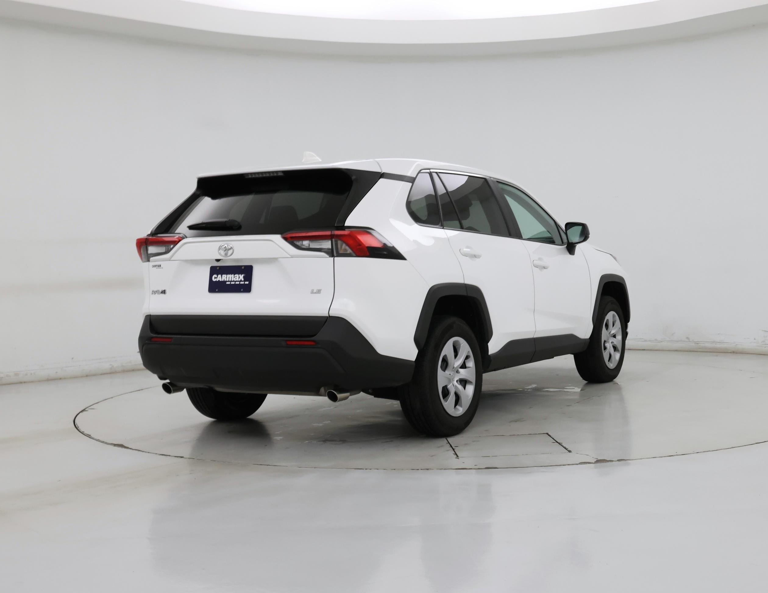 Thumbnail: 2025 Toyota RAV4 - 8