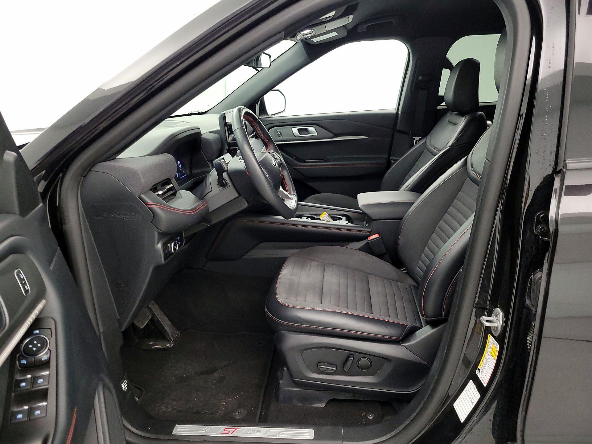 Thumbnail: 2025 Ford Explorer - 11