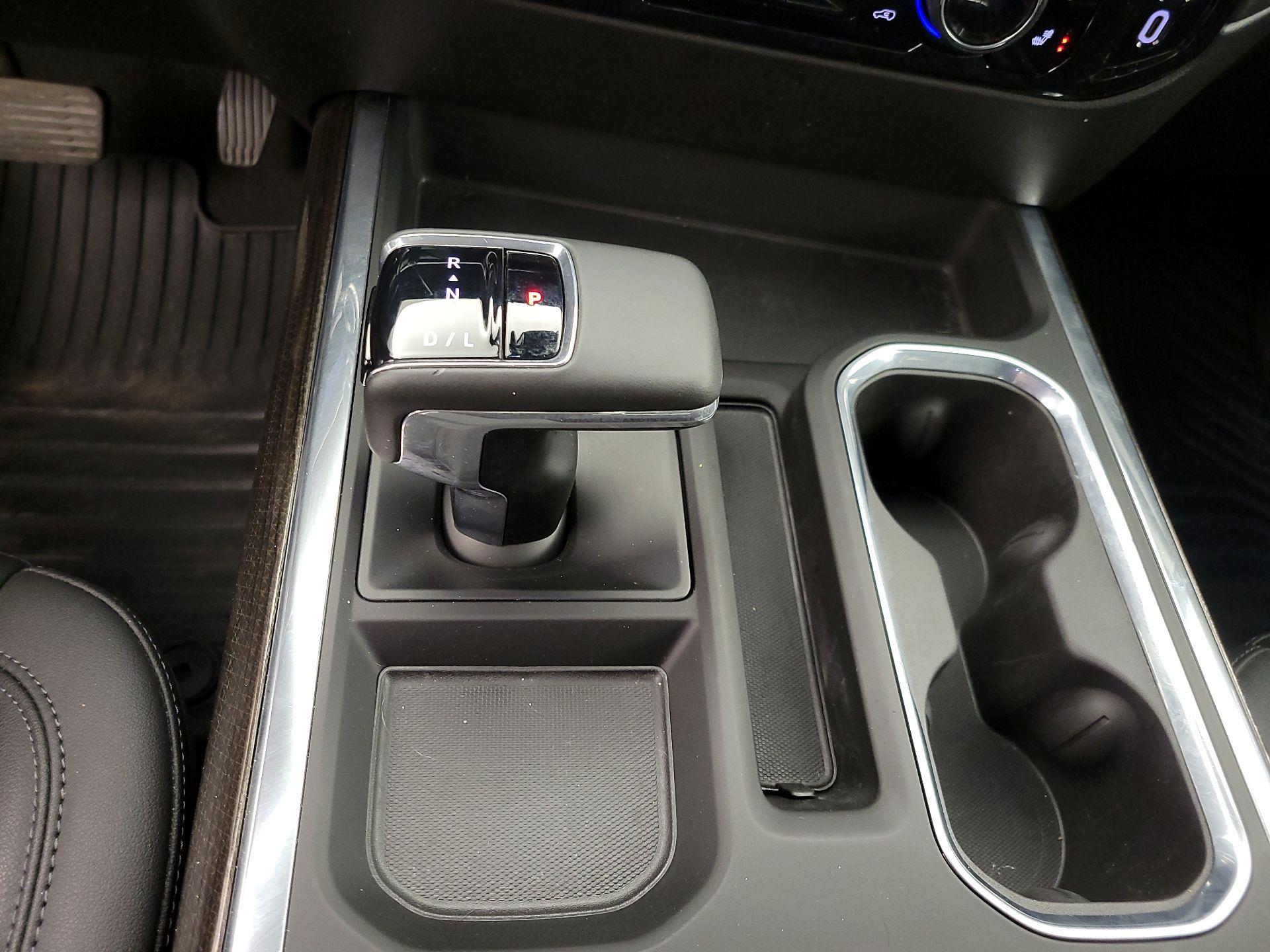 Thumbnail: 2025 Chevrolet Silverado 1500 - 18