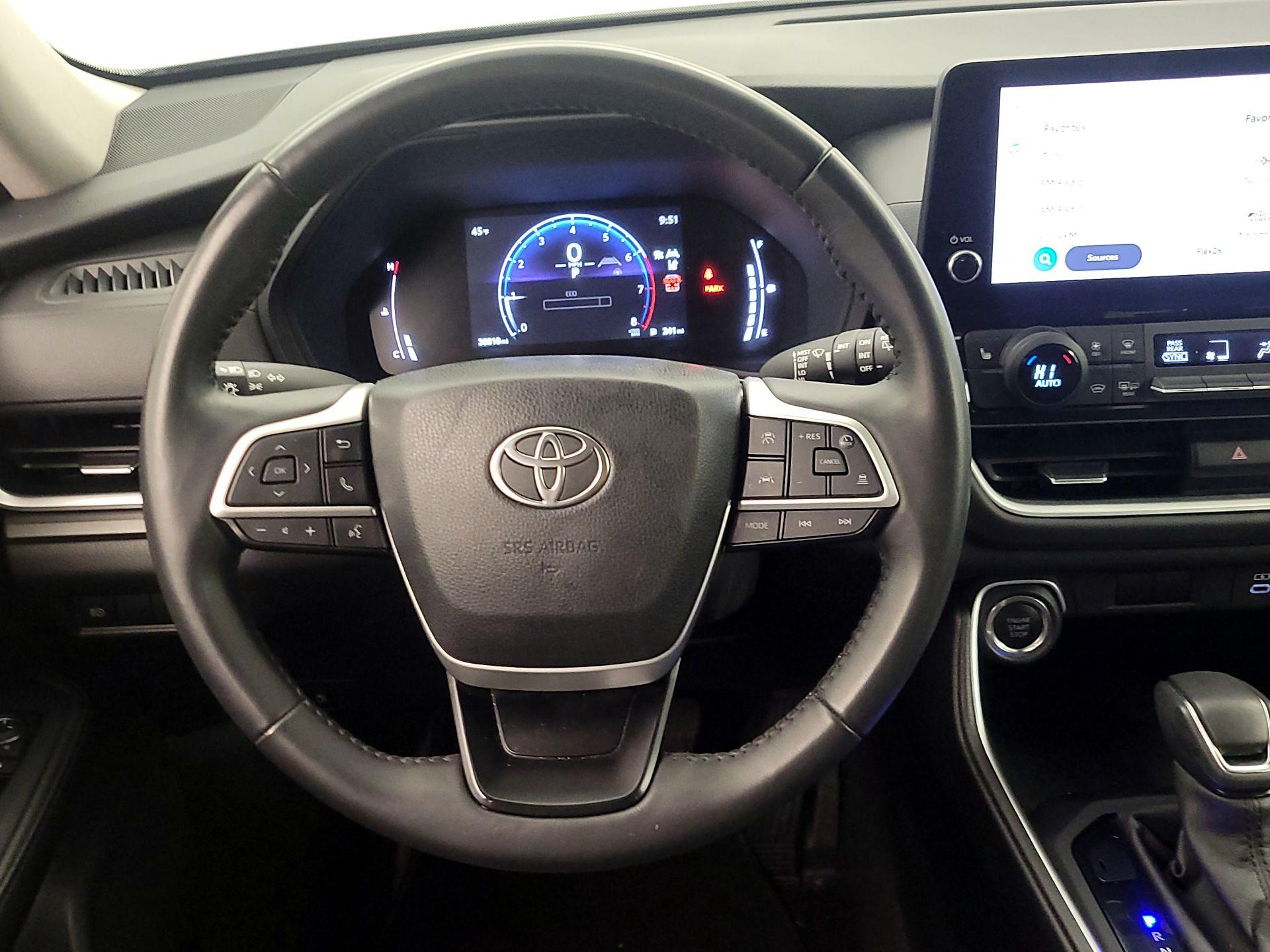 Thumbnail: 2025 Toyota Grand Highlander - 10