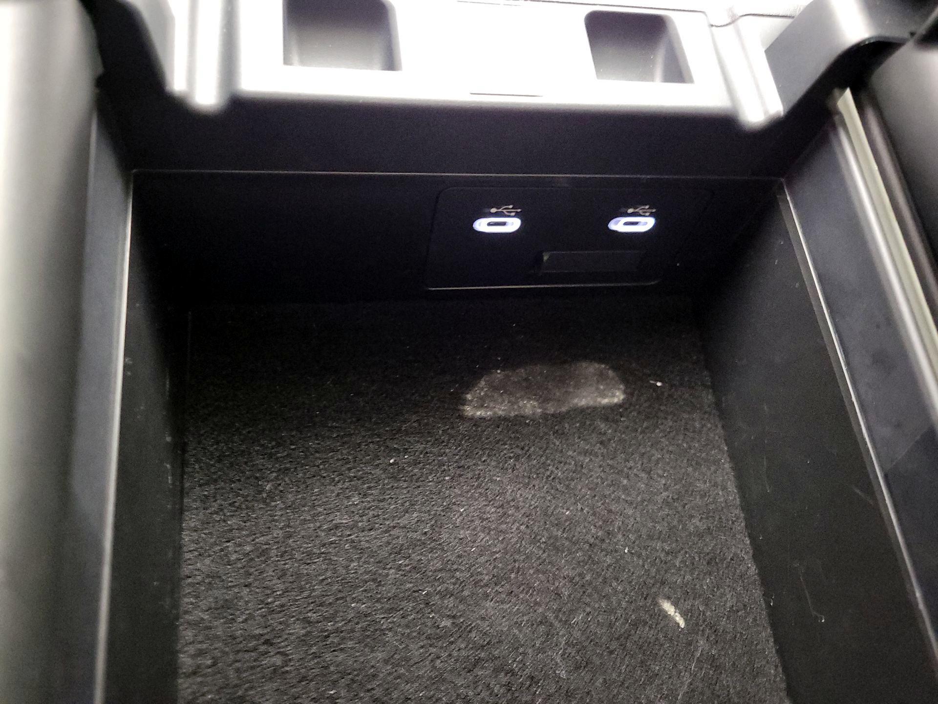 Thumbnail: 2024 Mazda CX-90 - 18