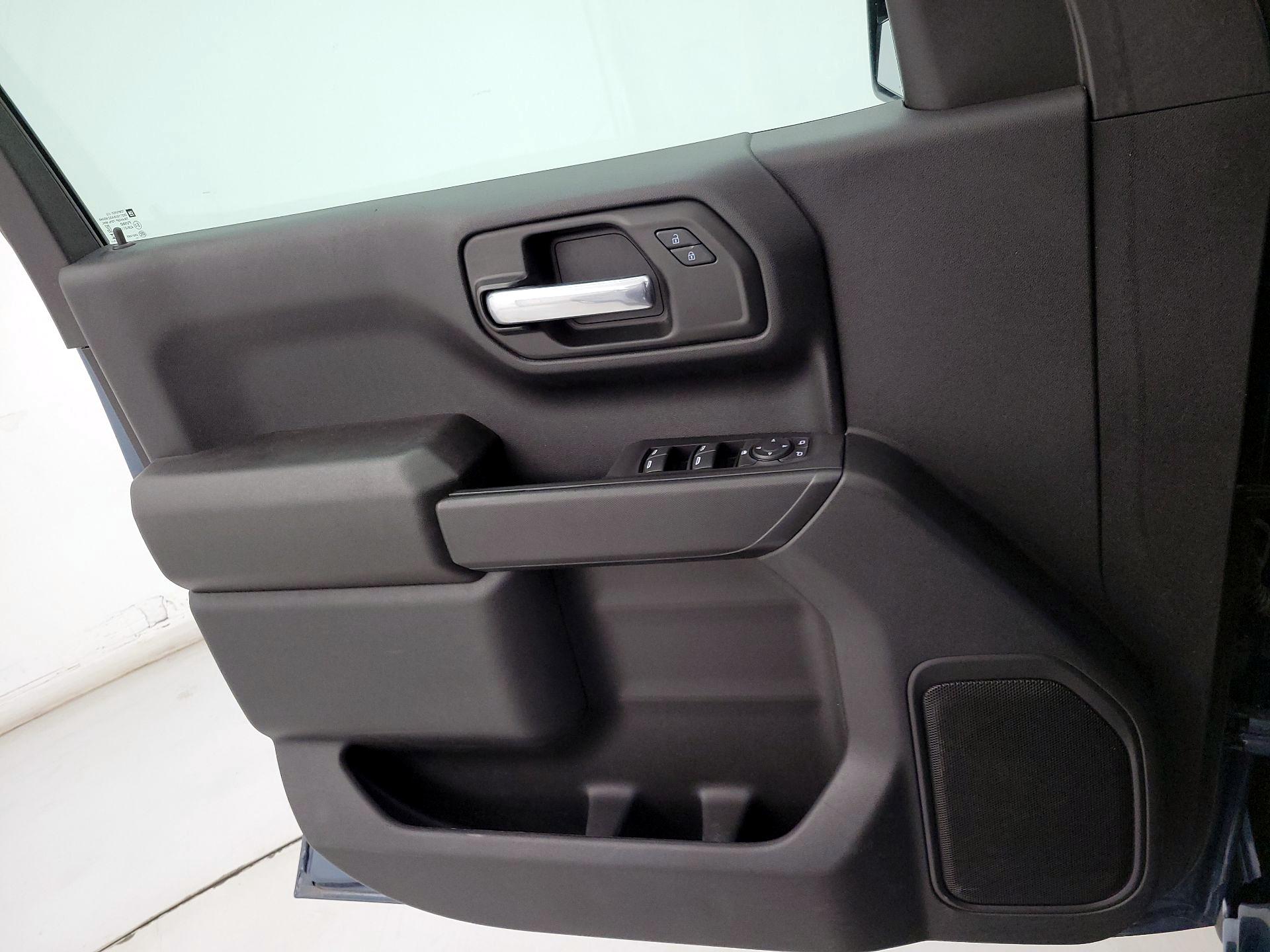 Thumbnail: 2024 Chevrolet Silverado 1500 - 12