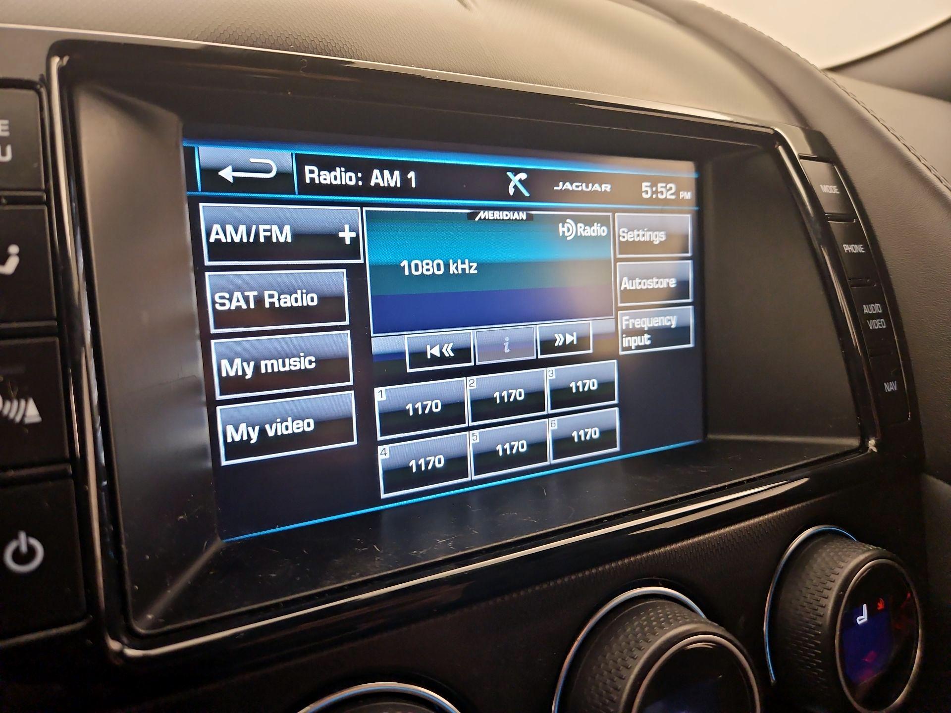 Thumbnail: 2015 Jaguar F-Type - 16