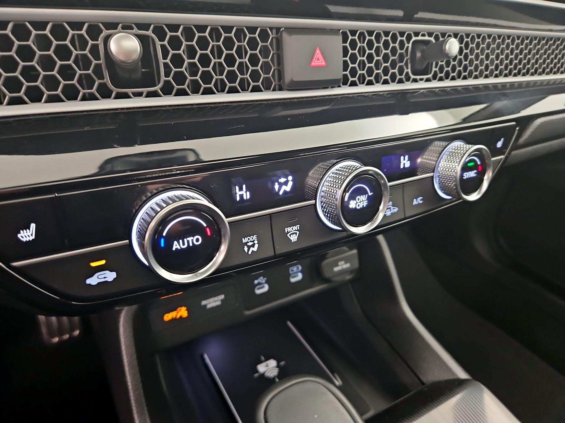 Thumbnail: 2025 Honda Civic - 16