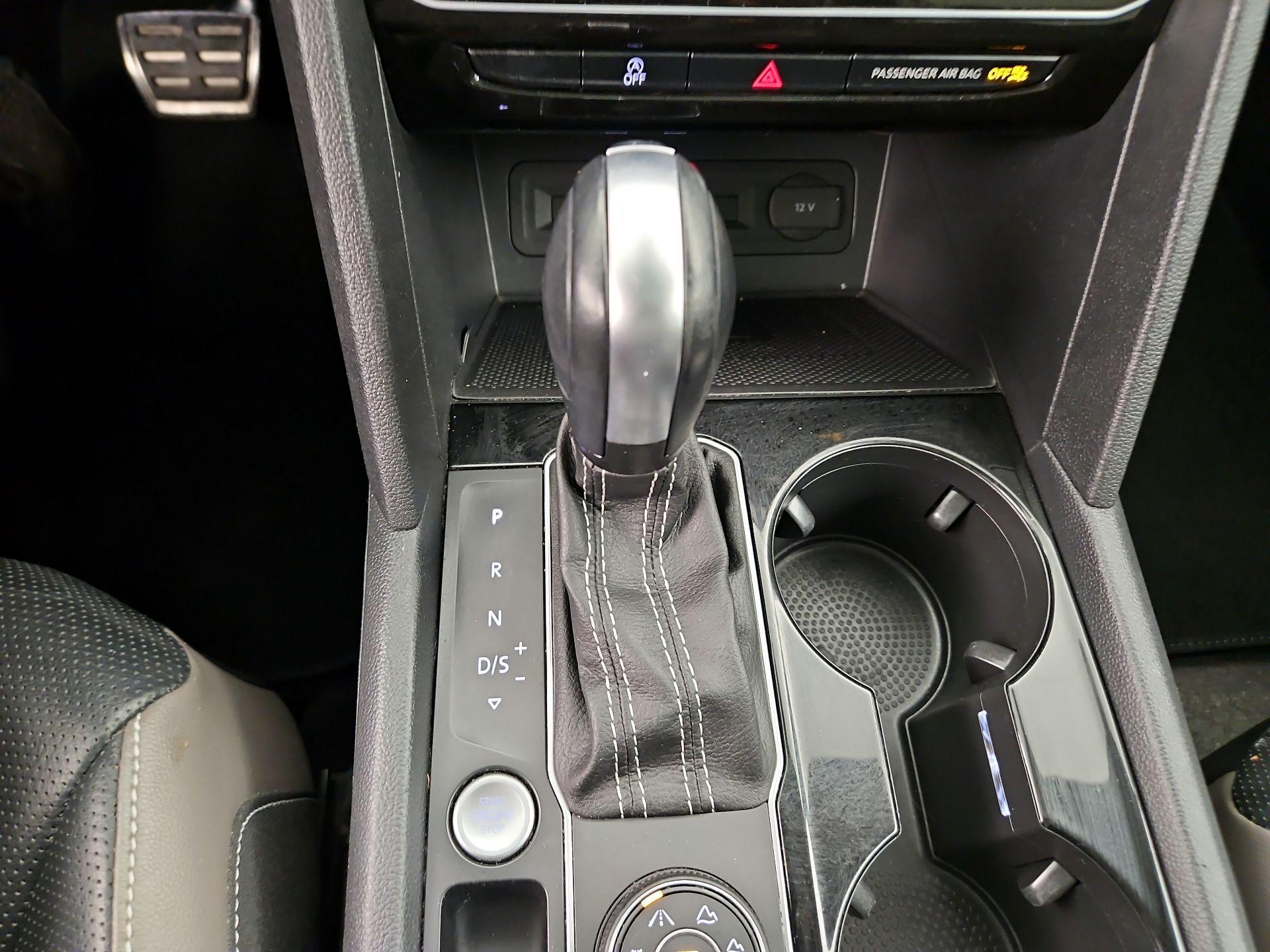 Thumbnail: 2023 Volkswagen Atlas - 17