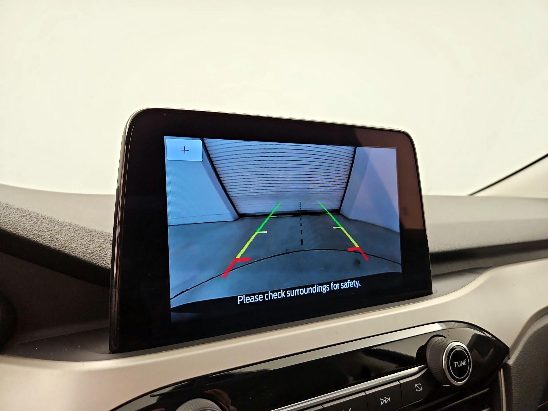 Thumbnail: 2022 Ford Escape - 15