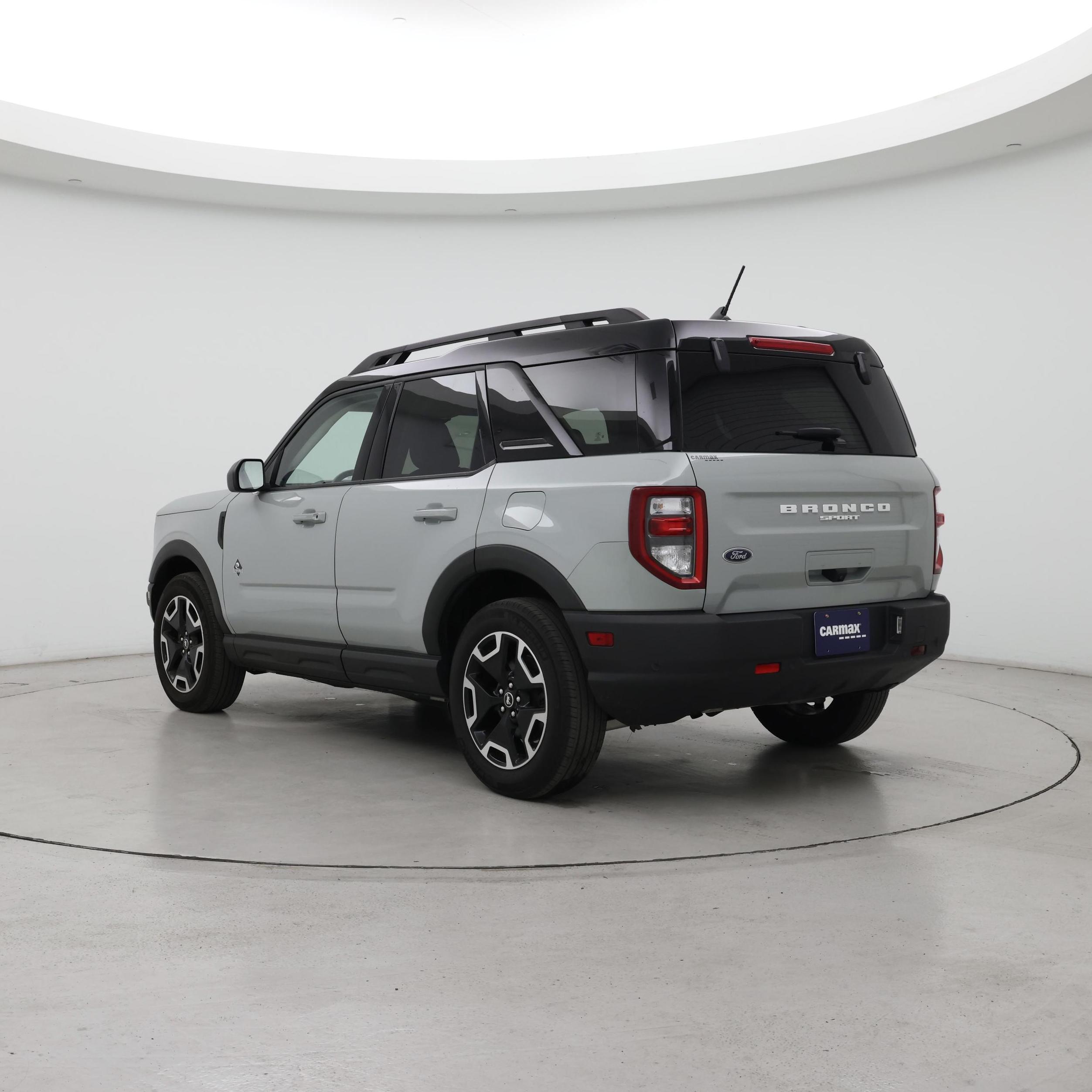 Thumbnail: 2022 Ford Bronco Sport - 2