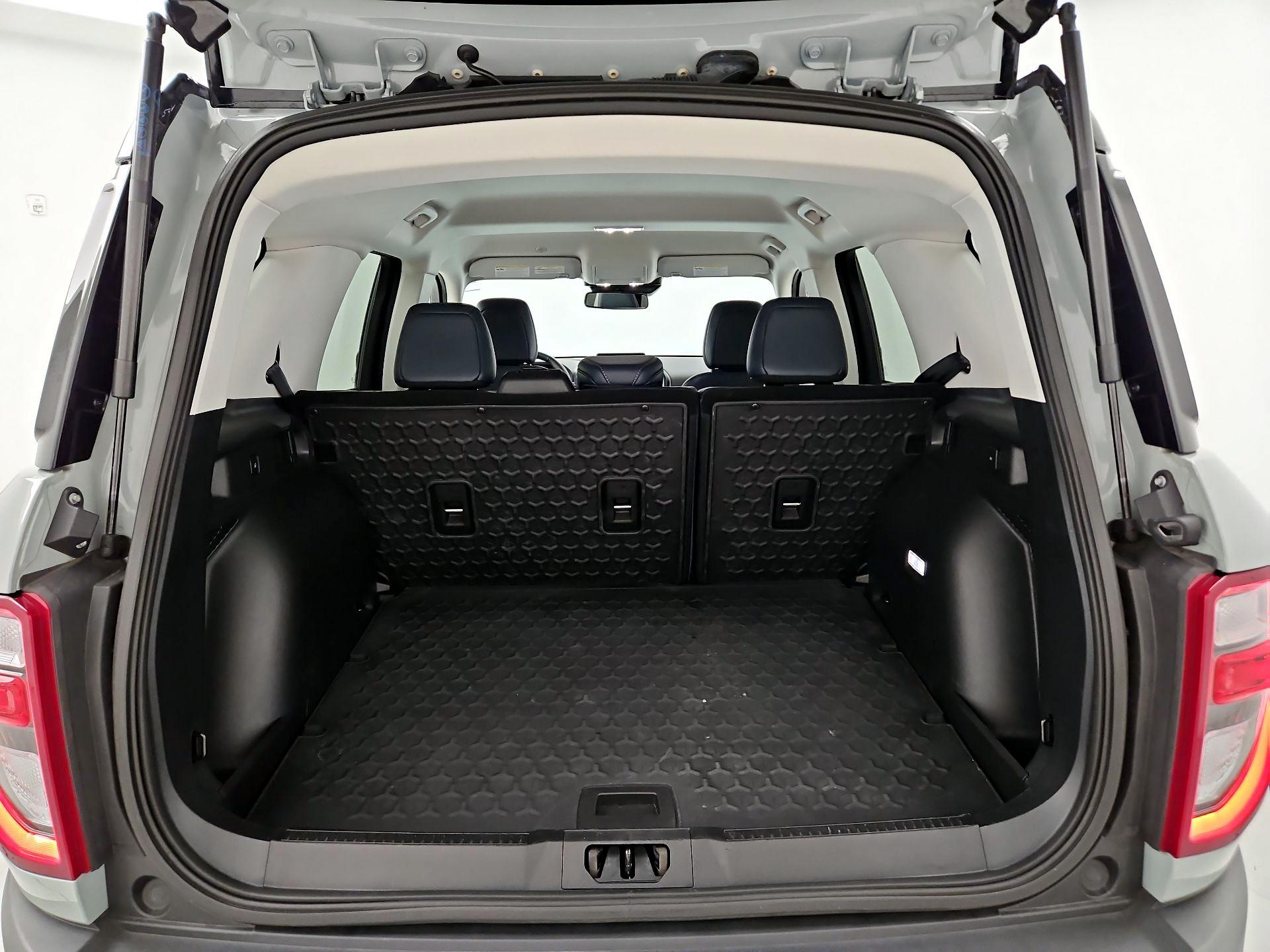 Thumbnail: 2022 Ford Bronco Sport - 20