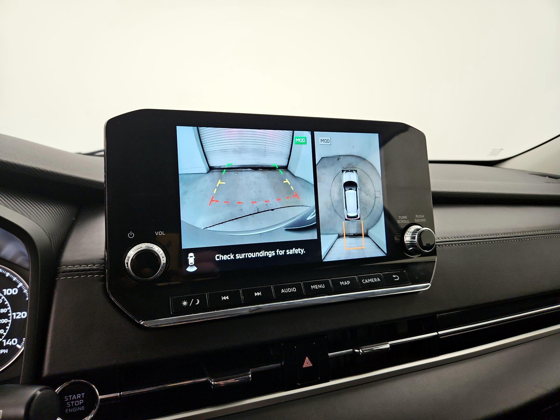 Thumbnail: 2024 Mitsubishi Outlander - 14