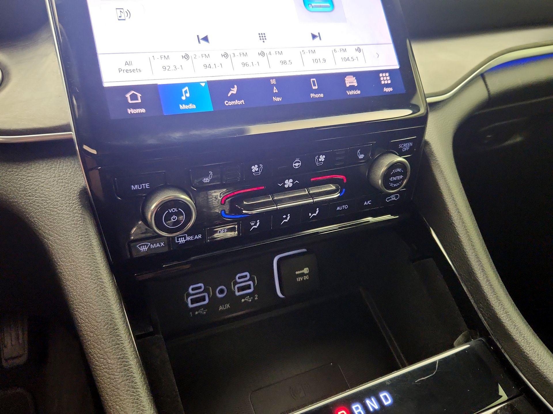 Thumbnail: 2021 Jeep Grand Cherokee L - 17